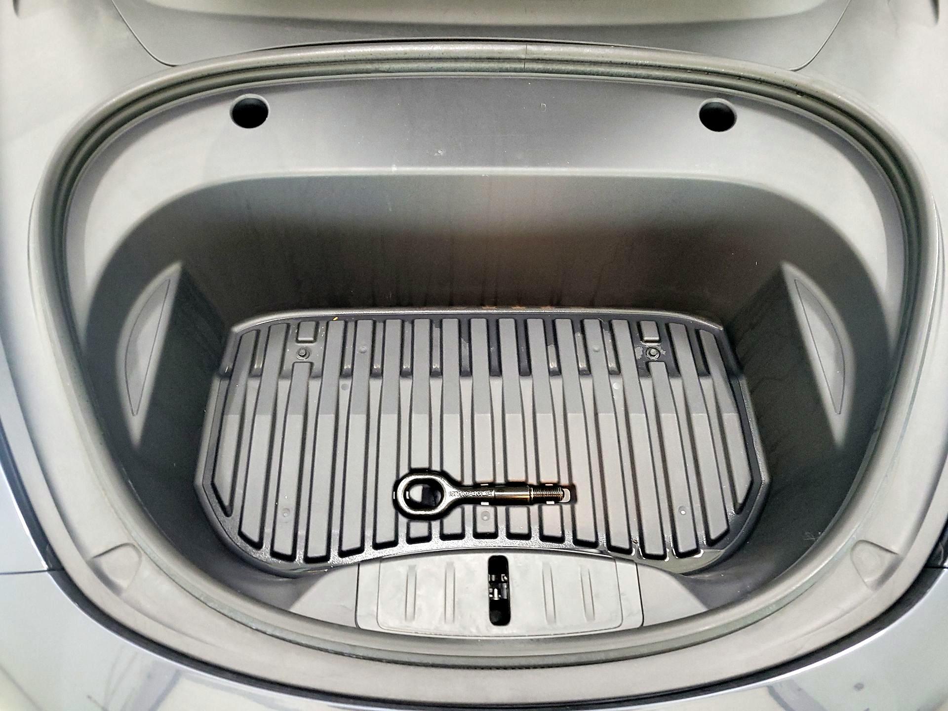 Thumbnail: 2023 Tesla Model 3 - 20