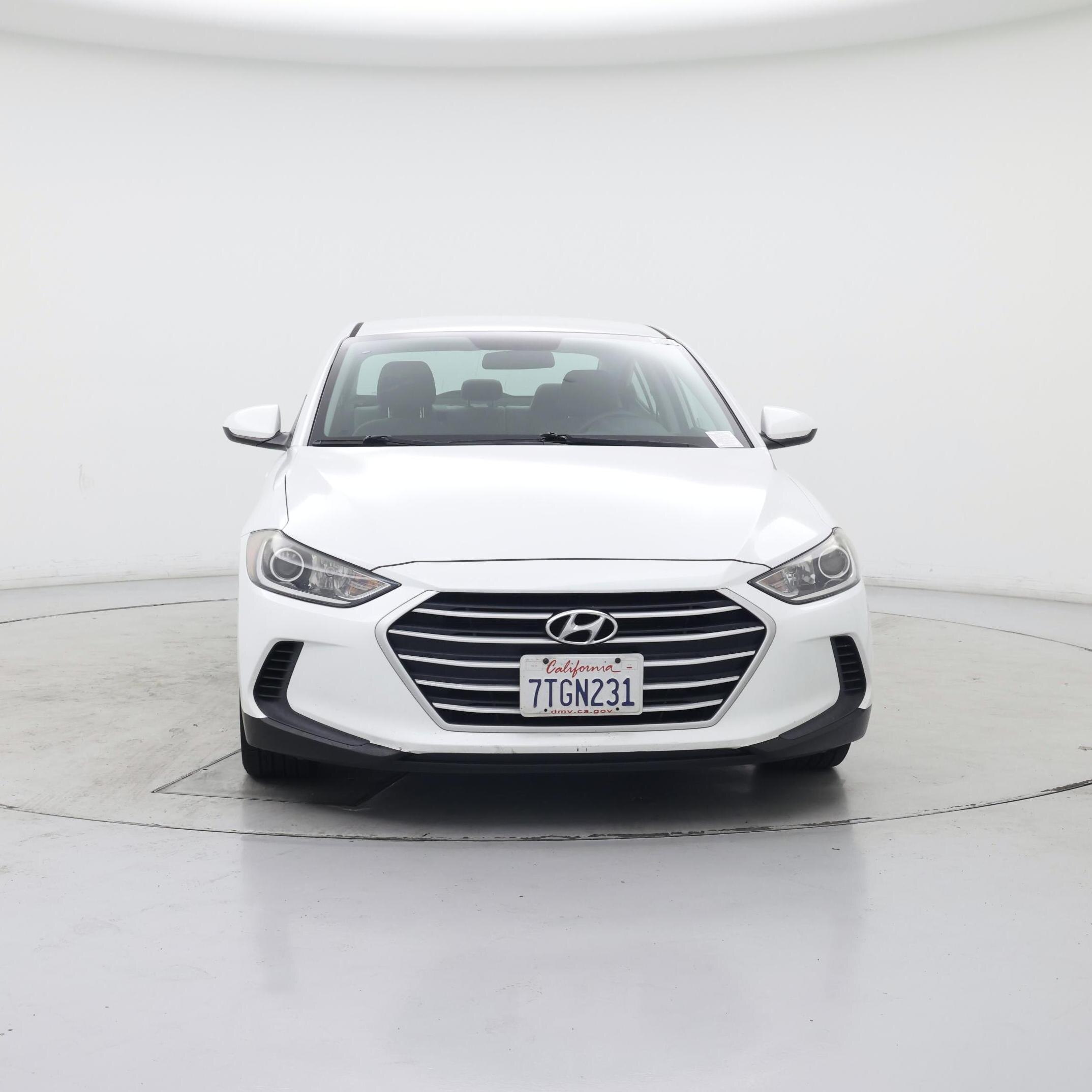 Thumbnail: 2017 Hyundai Elantra - 5