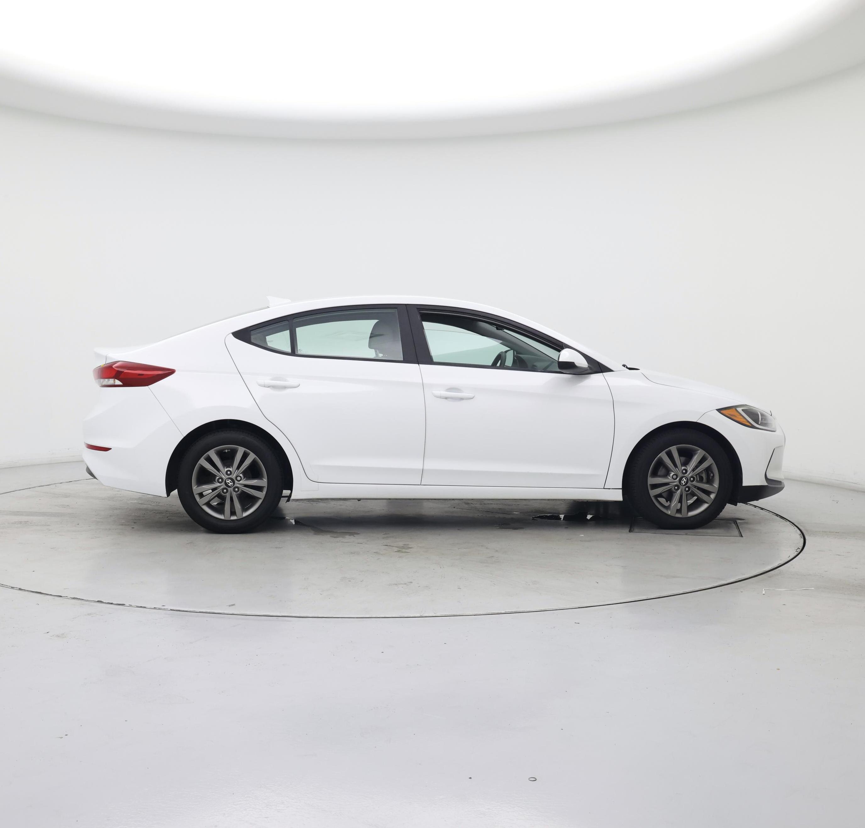 Thumbnail: 2017 Hyundai Elantra - 7