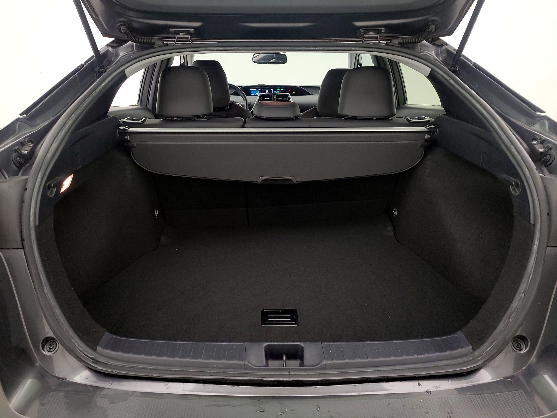 Thumbnail: 2016 Toyota Prius - 19