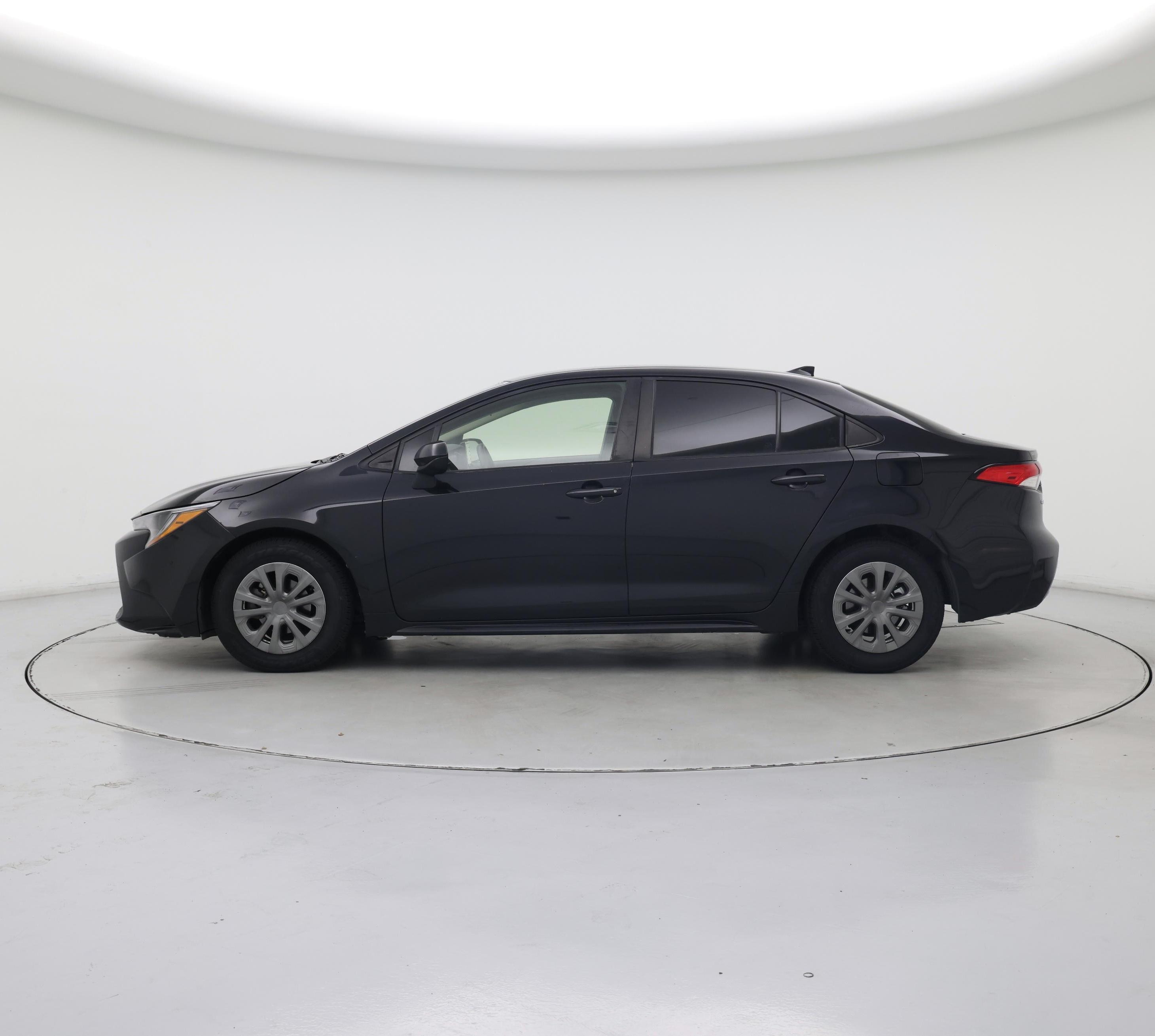 Thumbnail: 2022 Toyota Corolla - 3