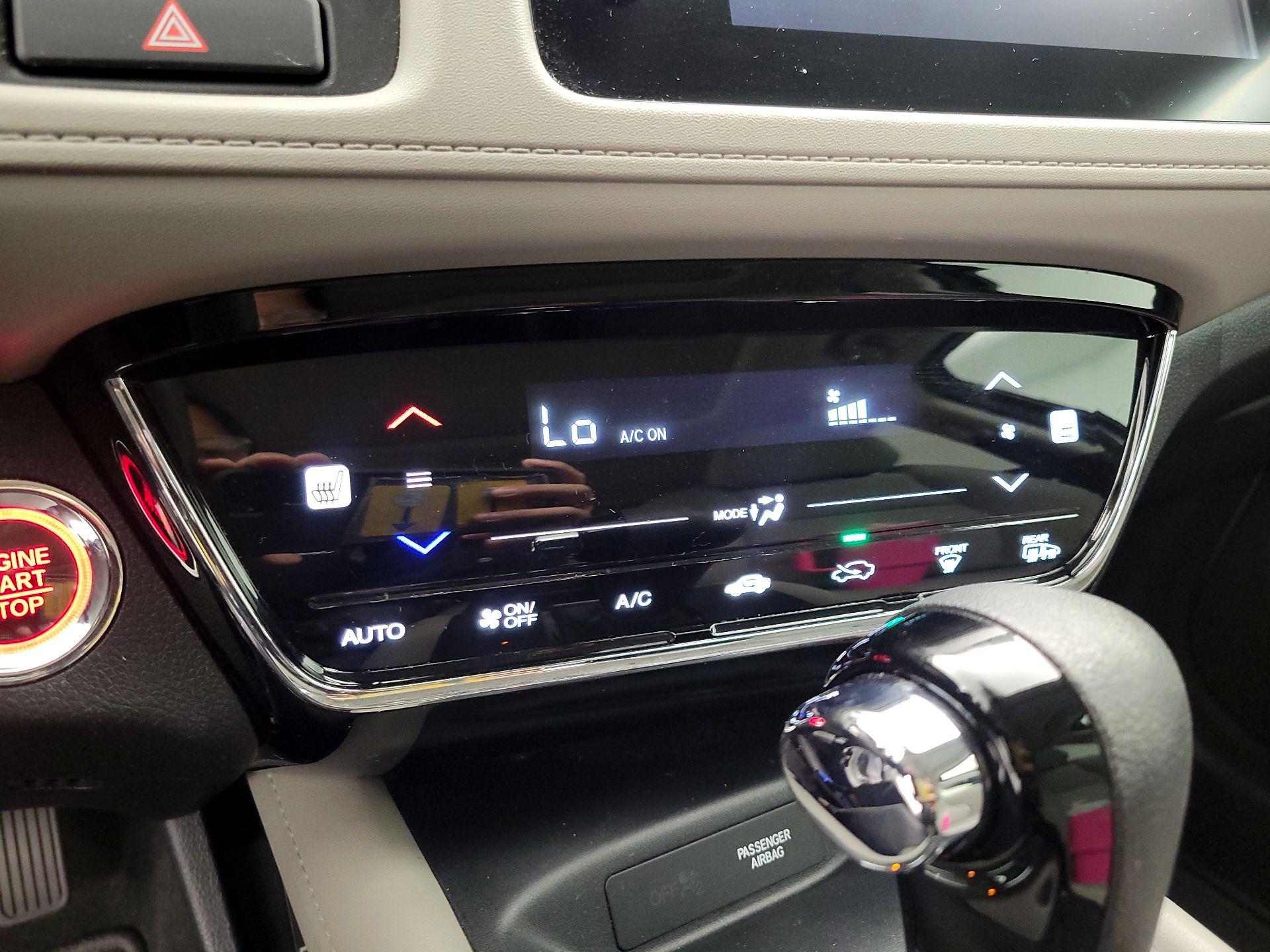 Thumbnail: 2022 Honda HR-V - 16