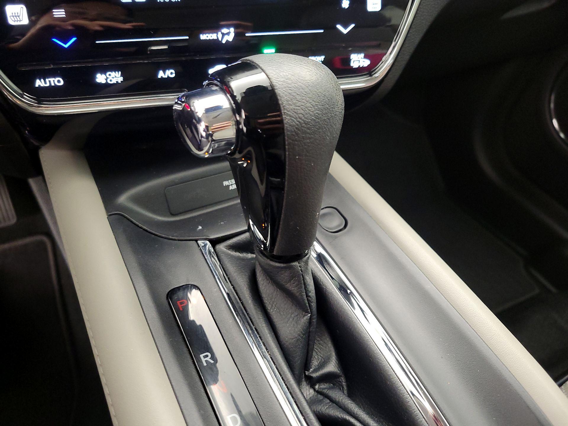 Thumbnail: 2022 Honda HR-V - 17