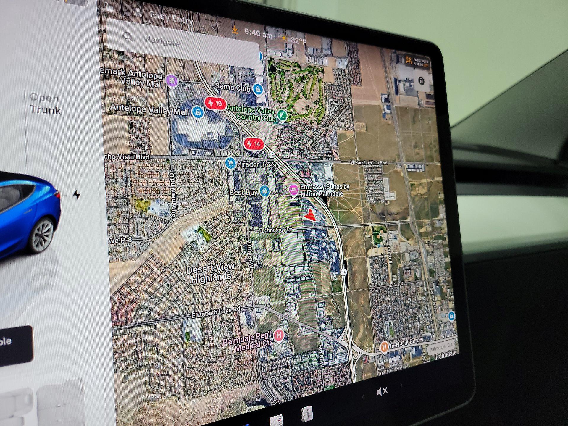 Thumbnail: 2023 Tesla Model 3 - 13