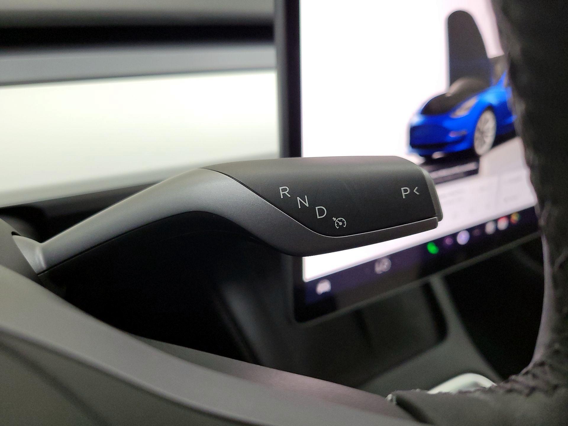 Thumbnail: 2023 Tesla Model 3 - 17