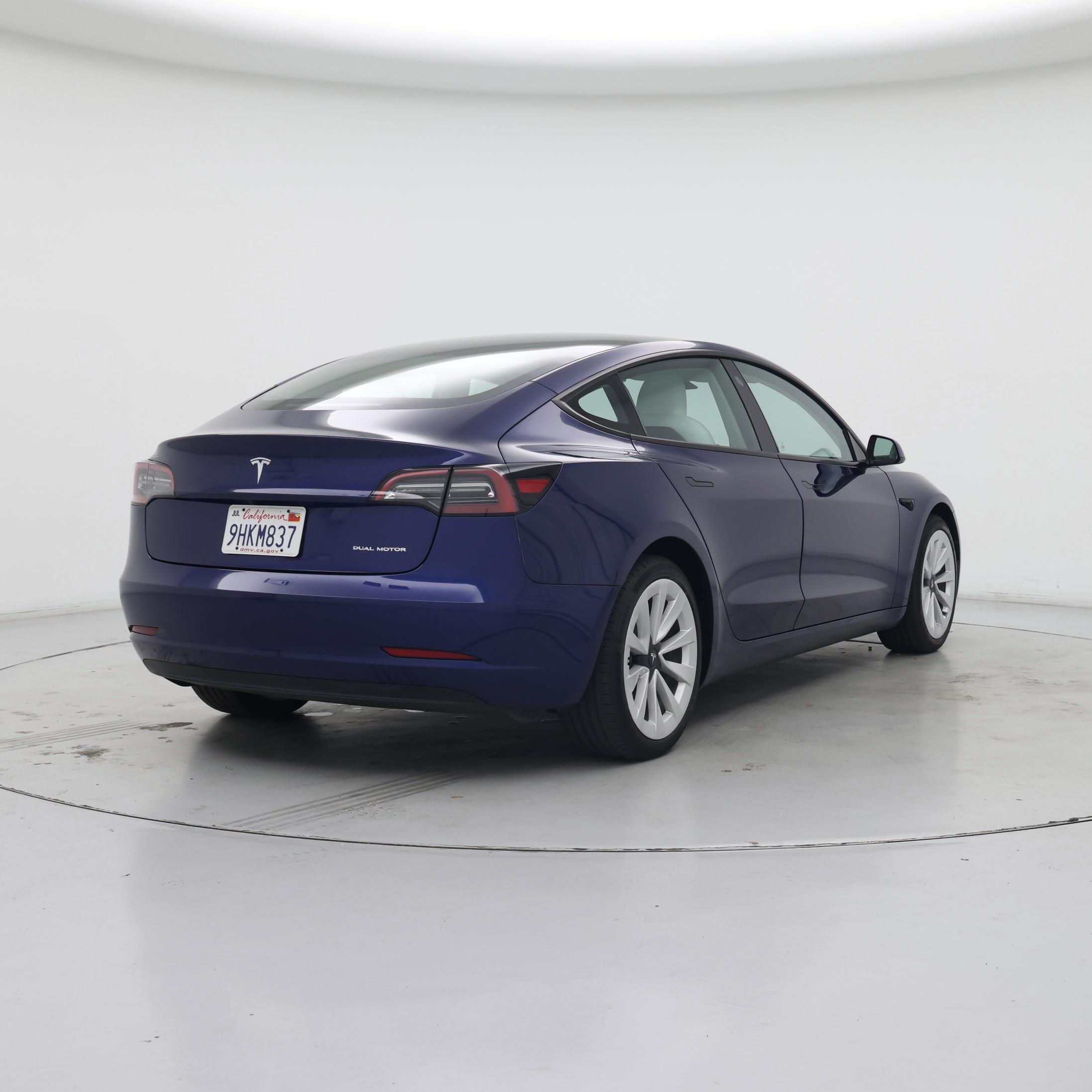 Thumbnail: 2023 Tesla Model 3 - 8