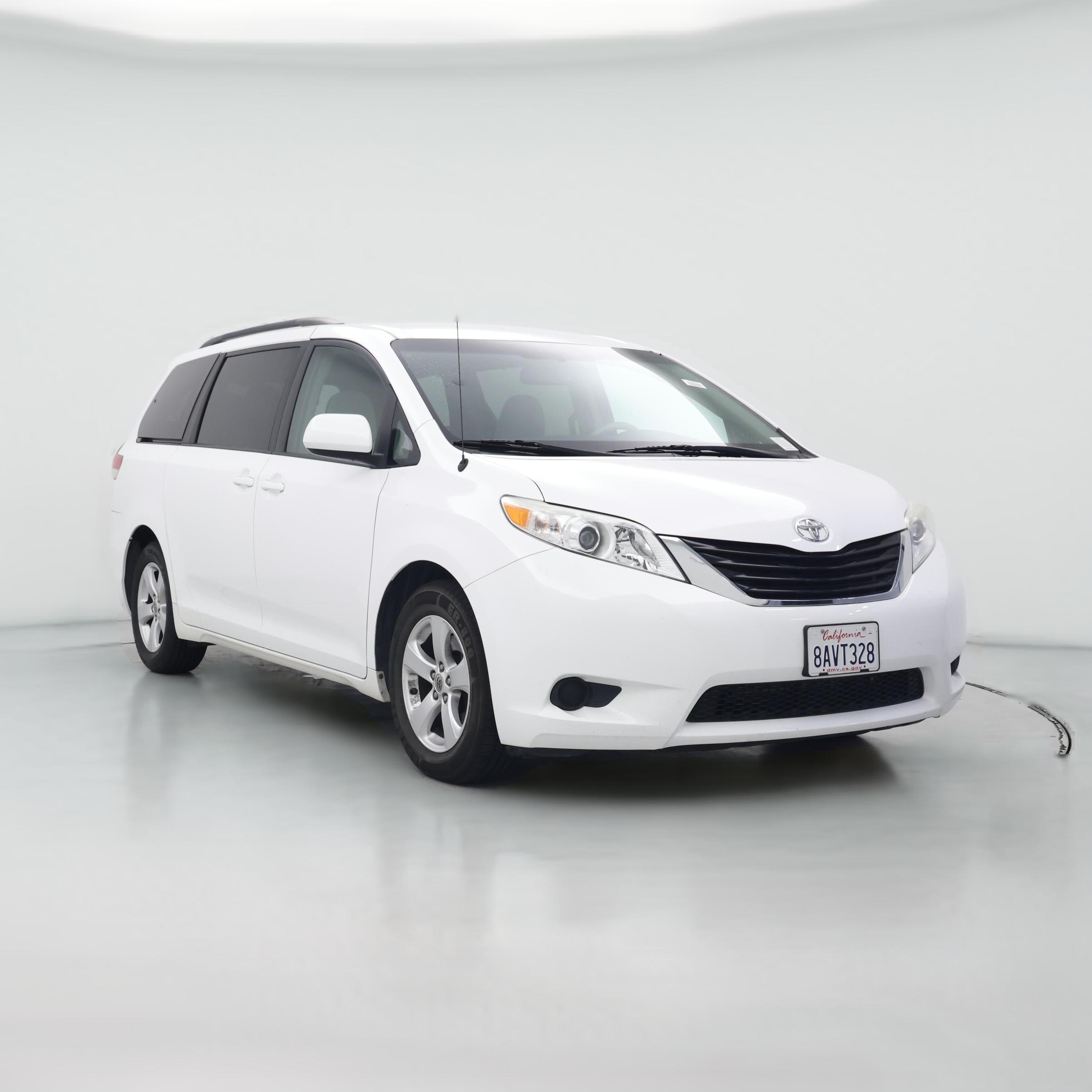 Thumbnail: 2014 Toyota Sienna - 1