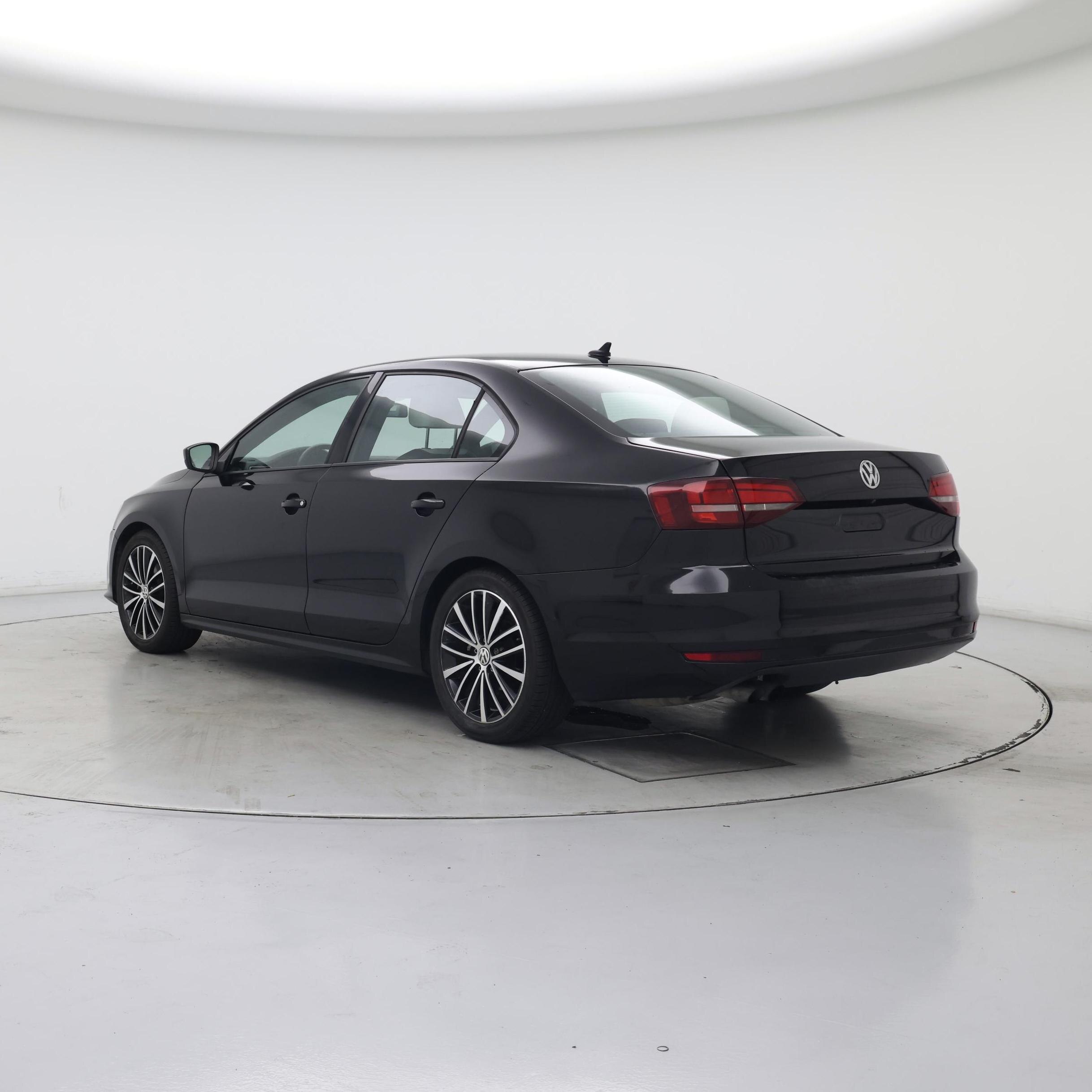 Thumbnail: 2016 Volkswagen Jetta - 2