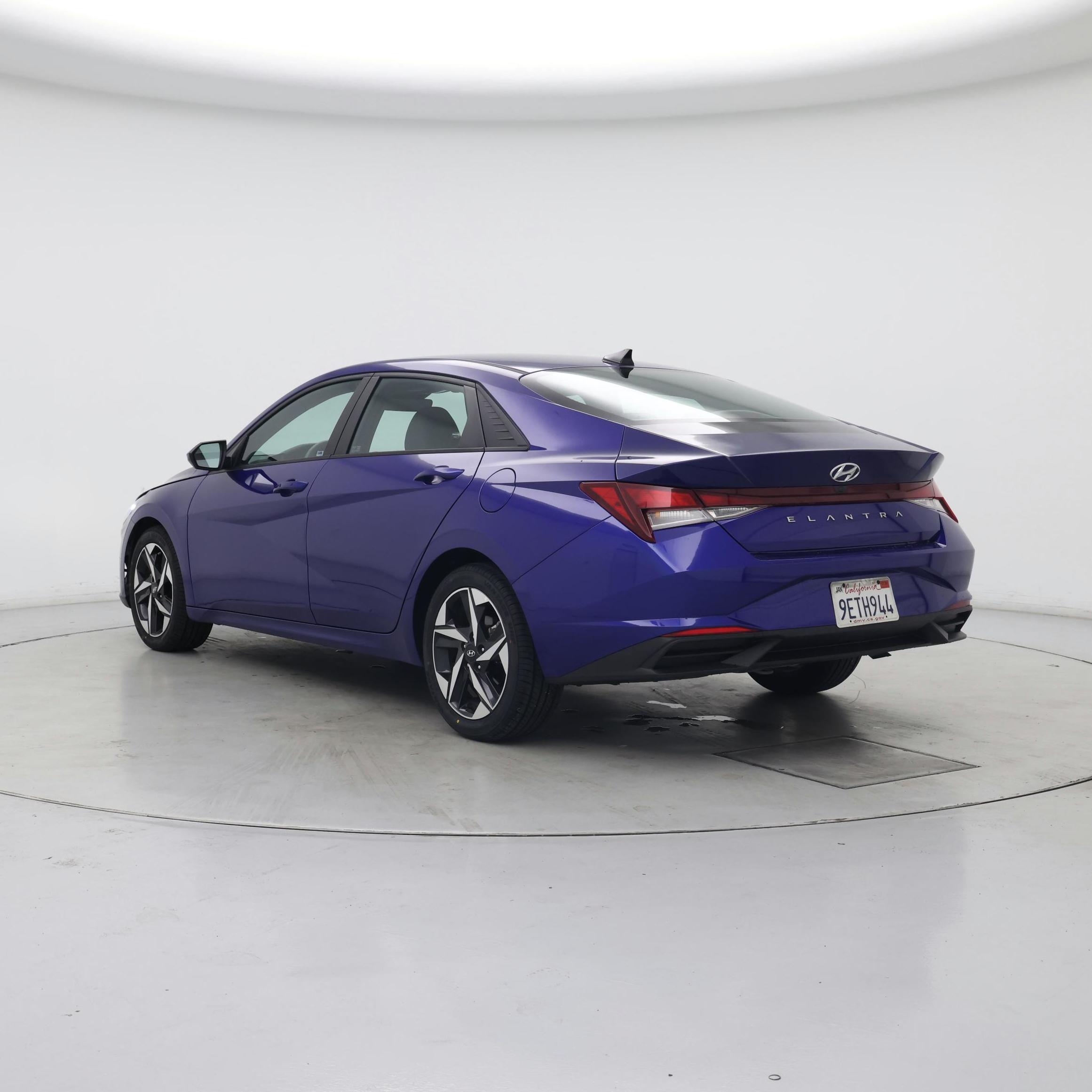 Thumbnail: 2023 Hyundai Elantra - 2