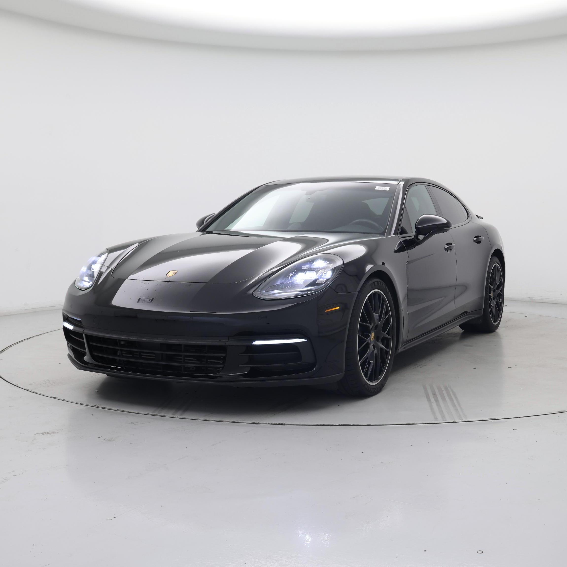 Thumbnail: 2020 Porsche Panamera - 4