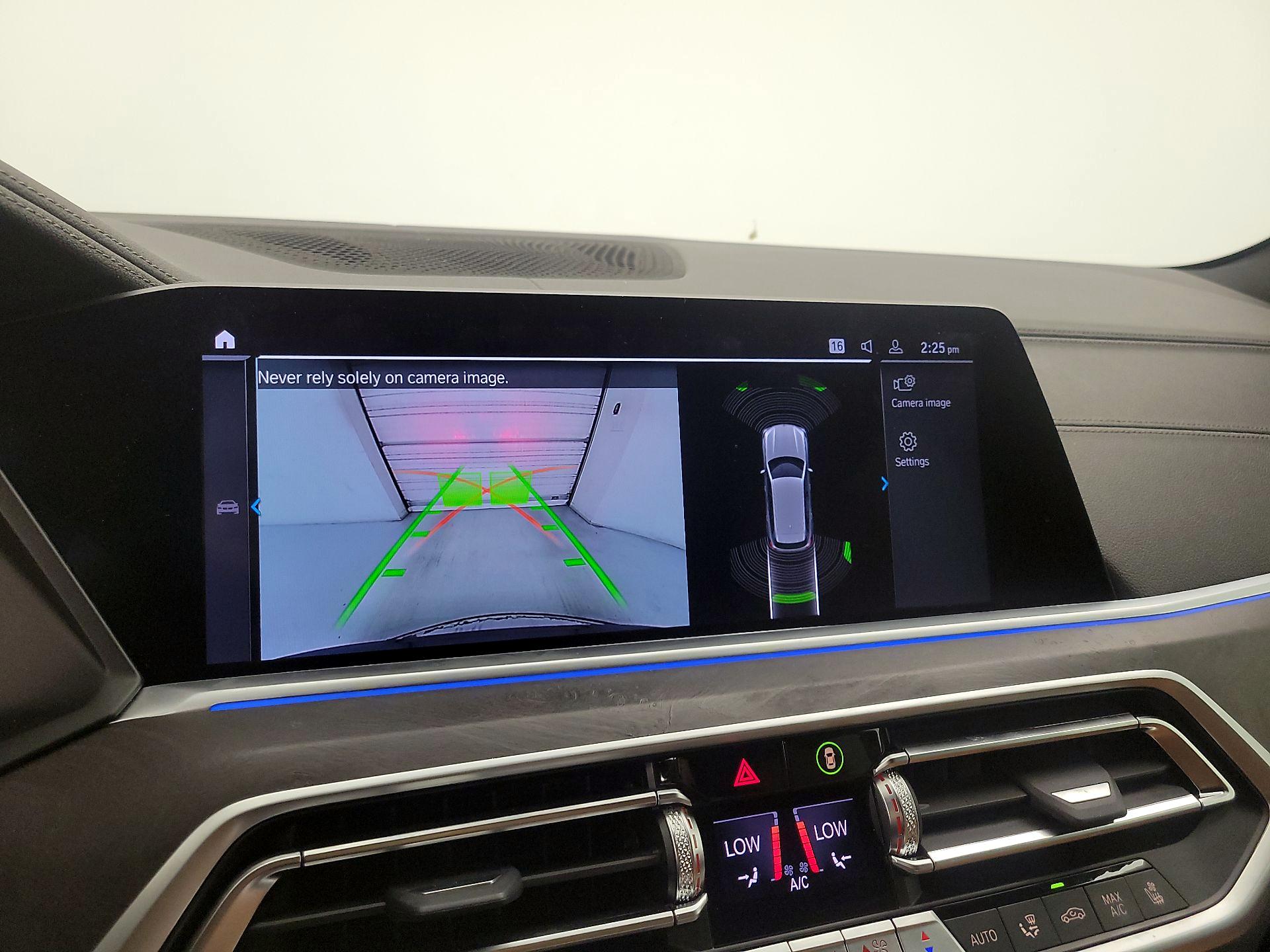 Thumbnail: 2021 BMW X5 - 15