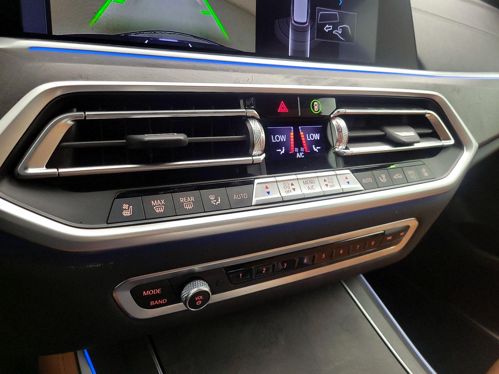 Thumbnail: 2021 BMW X5 - 17