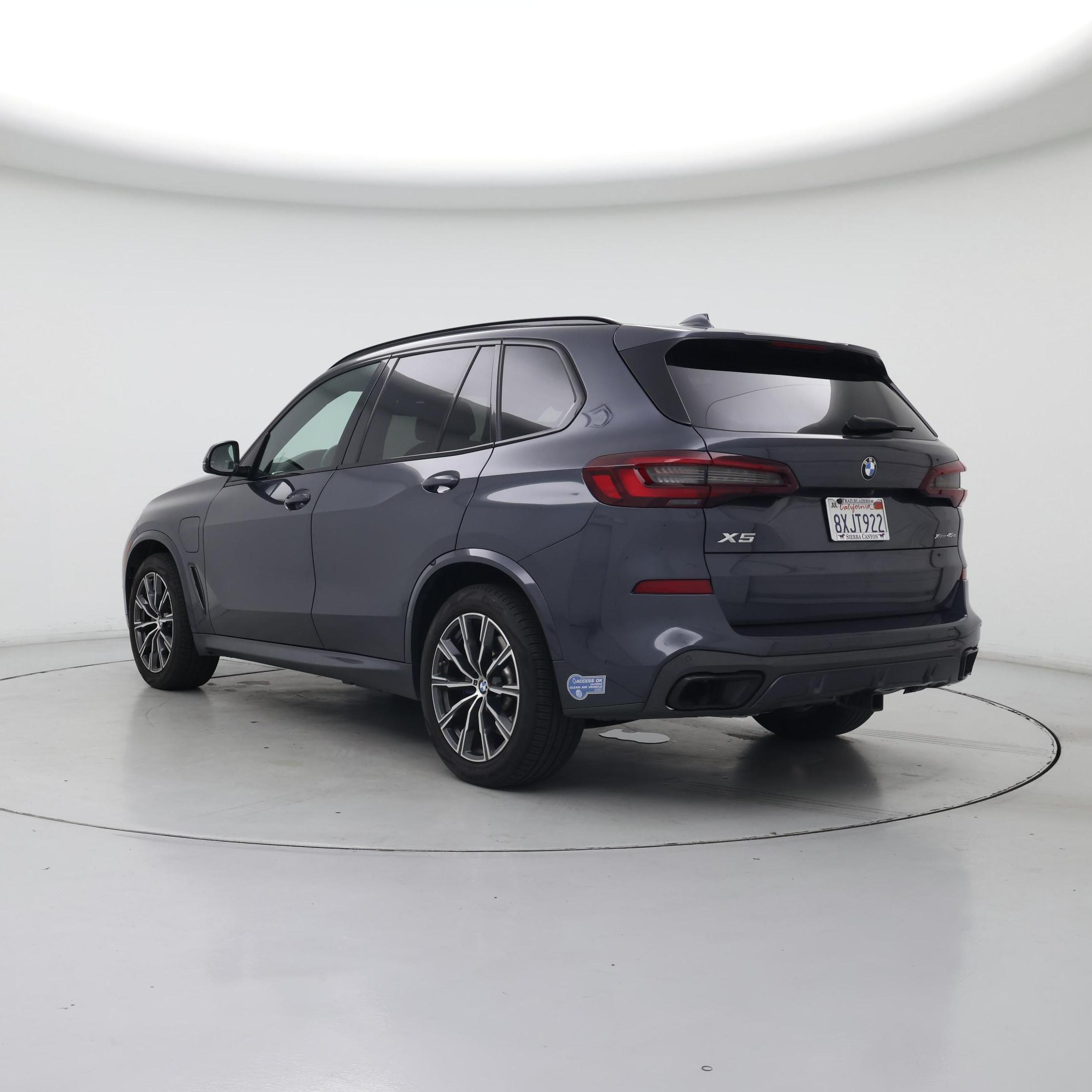 Thumbnail: 2021 BMW X5 - 2