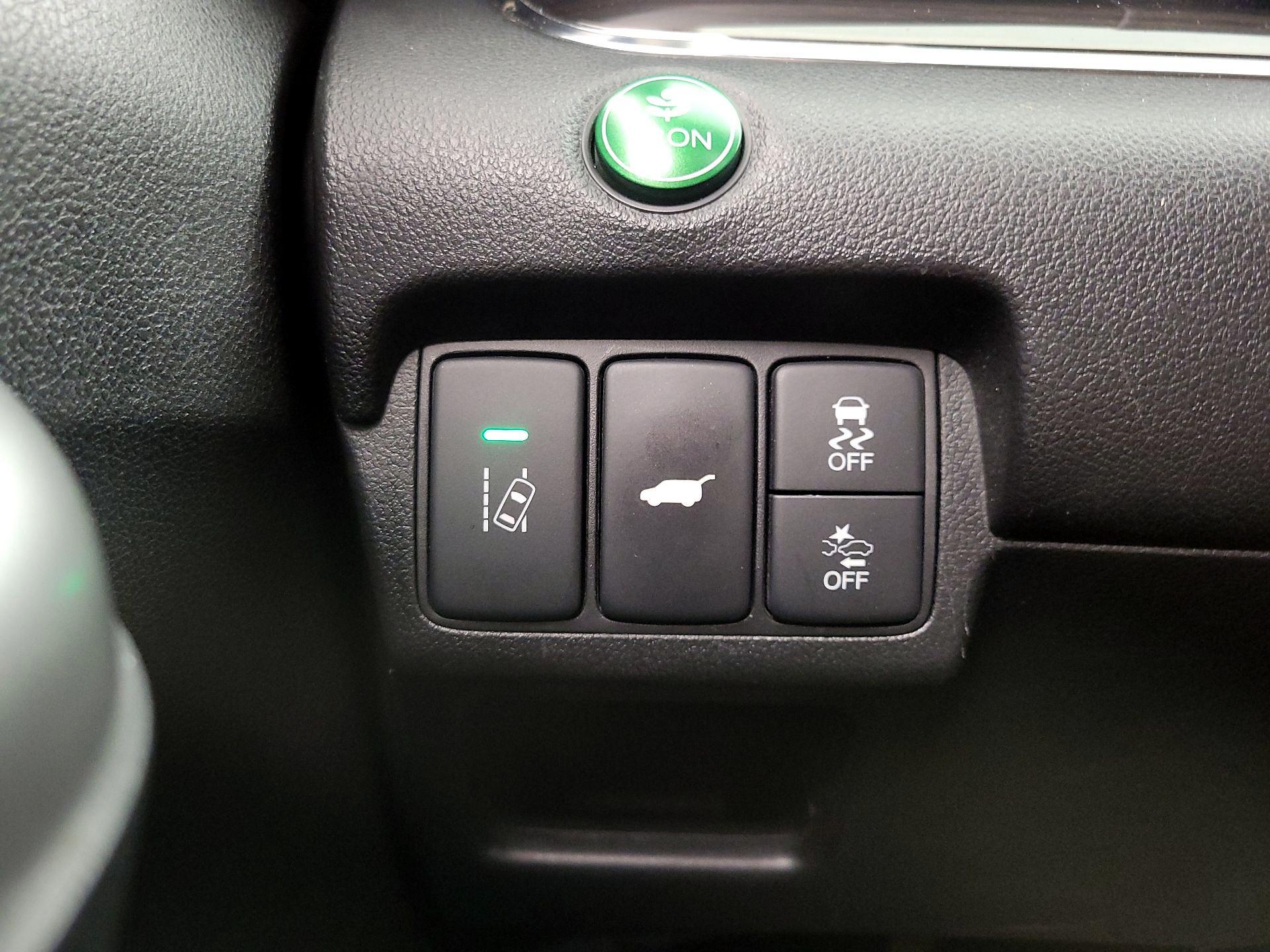 Thumbnail: 2016 Honda CR-V - 13
