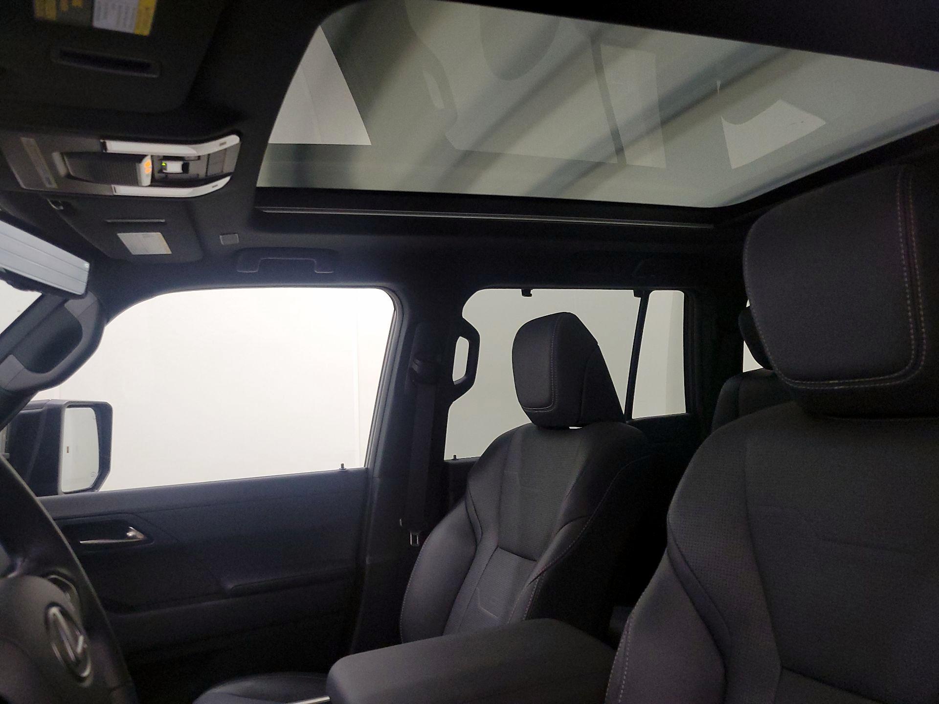 Thumbnail: 2024 Lexus GX - 17