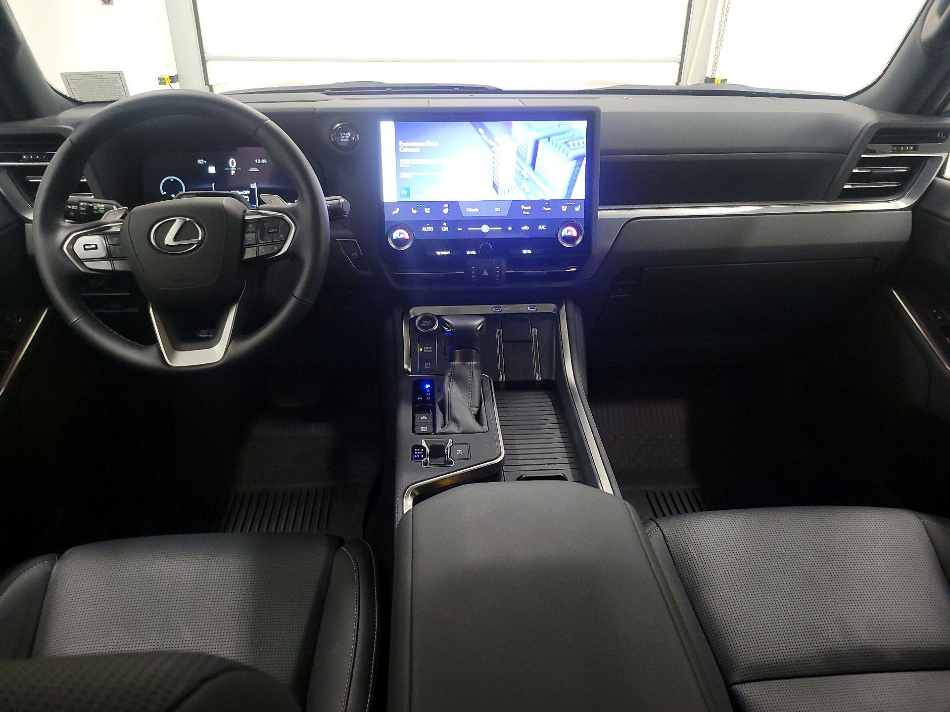 Thumbnail: 2024 Lexus GX - 8