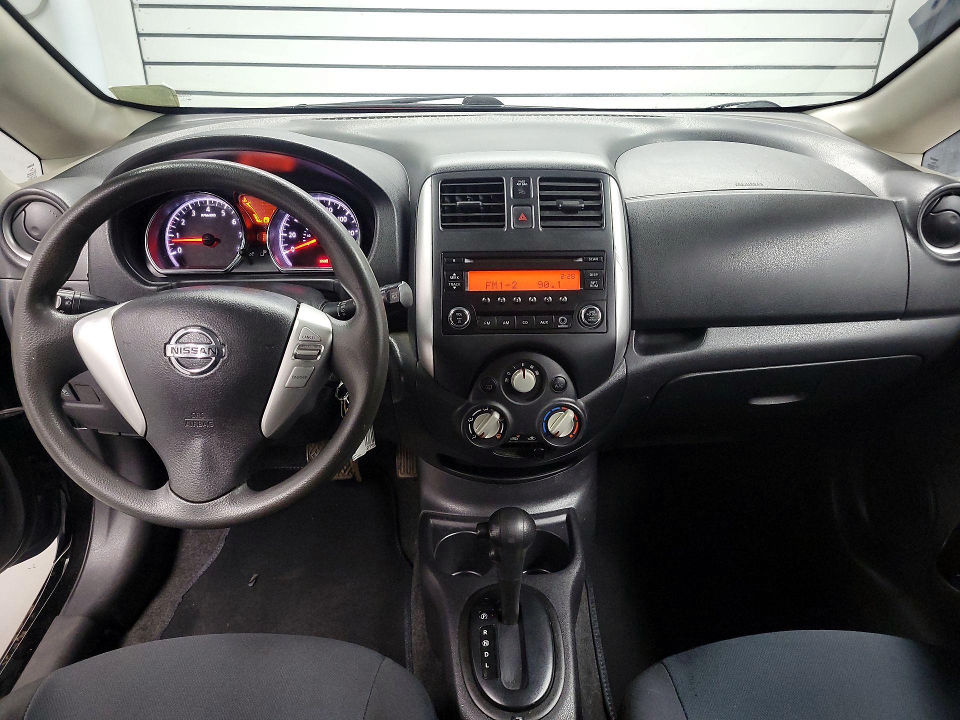 Thumbnail: 2014 Nissan Versa Note - 9