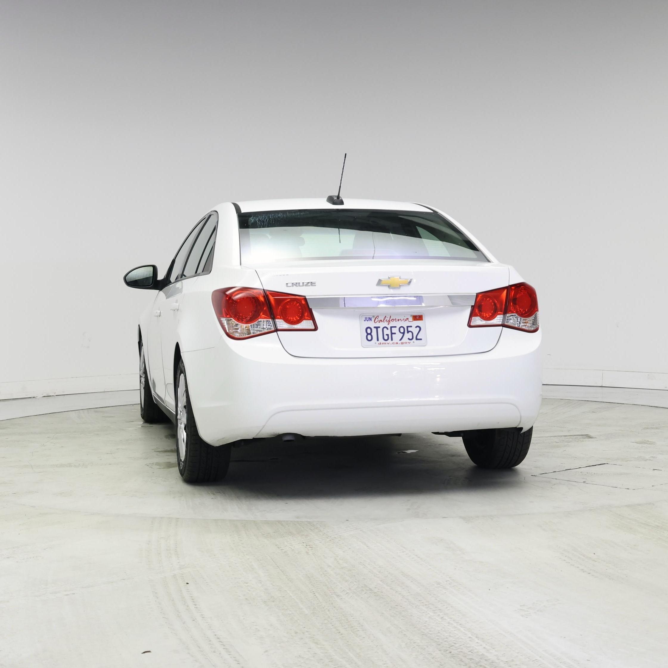 Thumbnail: 2015 Chevrolet Cruze - 6