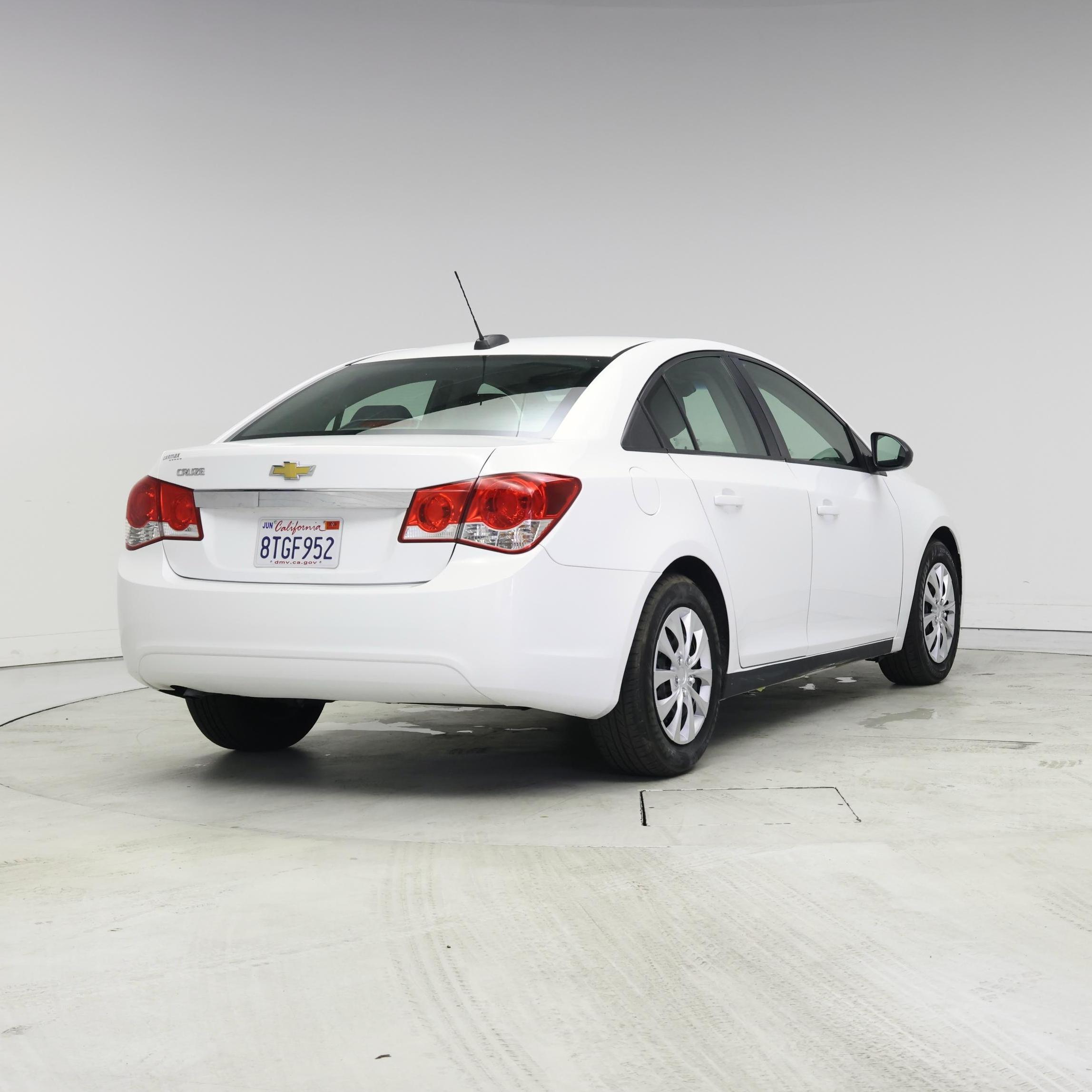 Thumbnail: 2015 Chevrolet Cruze - 8