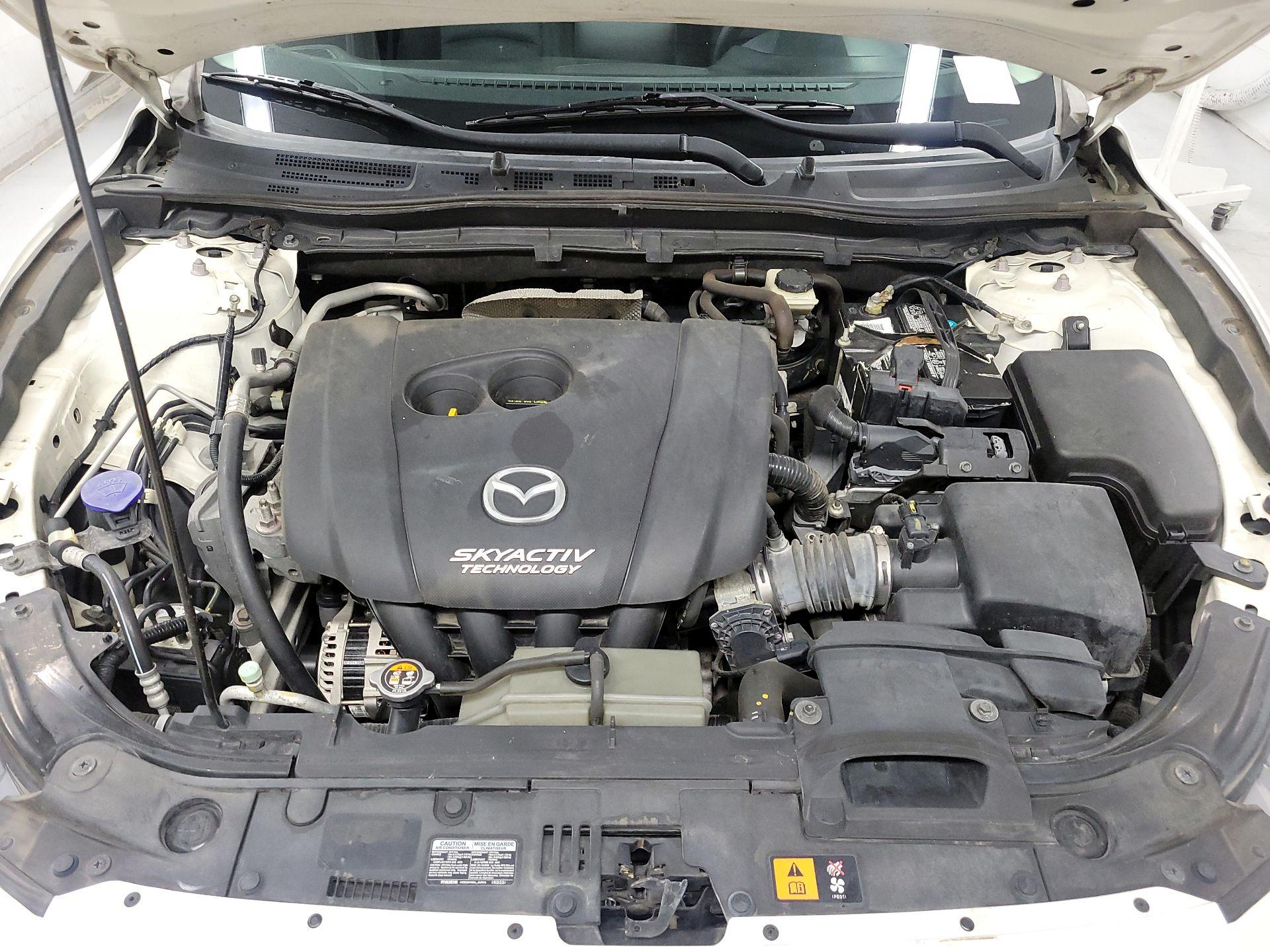 Thumbnail: 2015 Mazda Mazda3 - 18