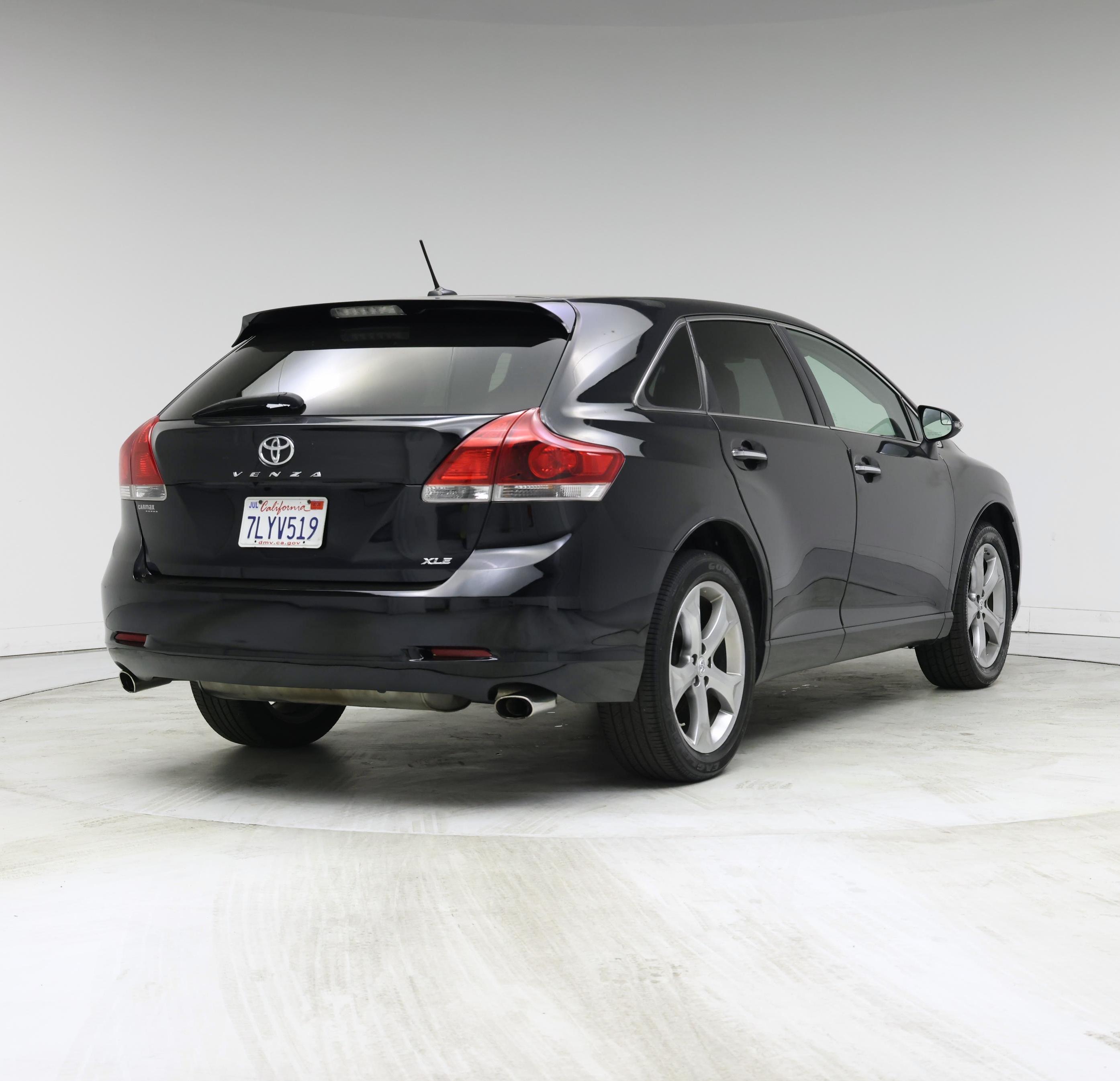 Thumbnail: 2015 Toyota Venza - 8