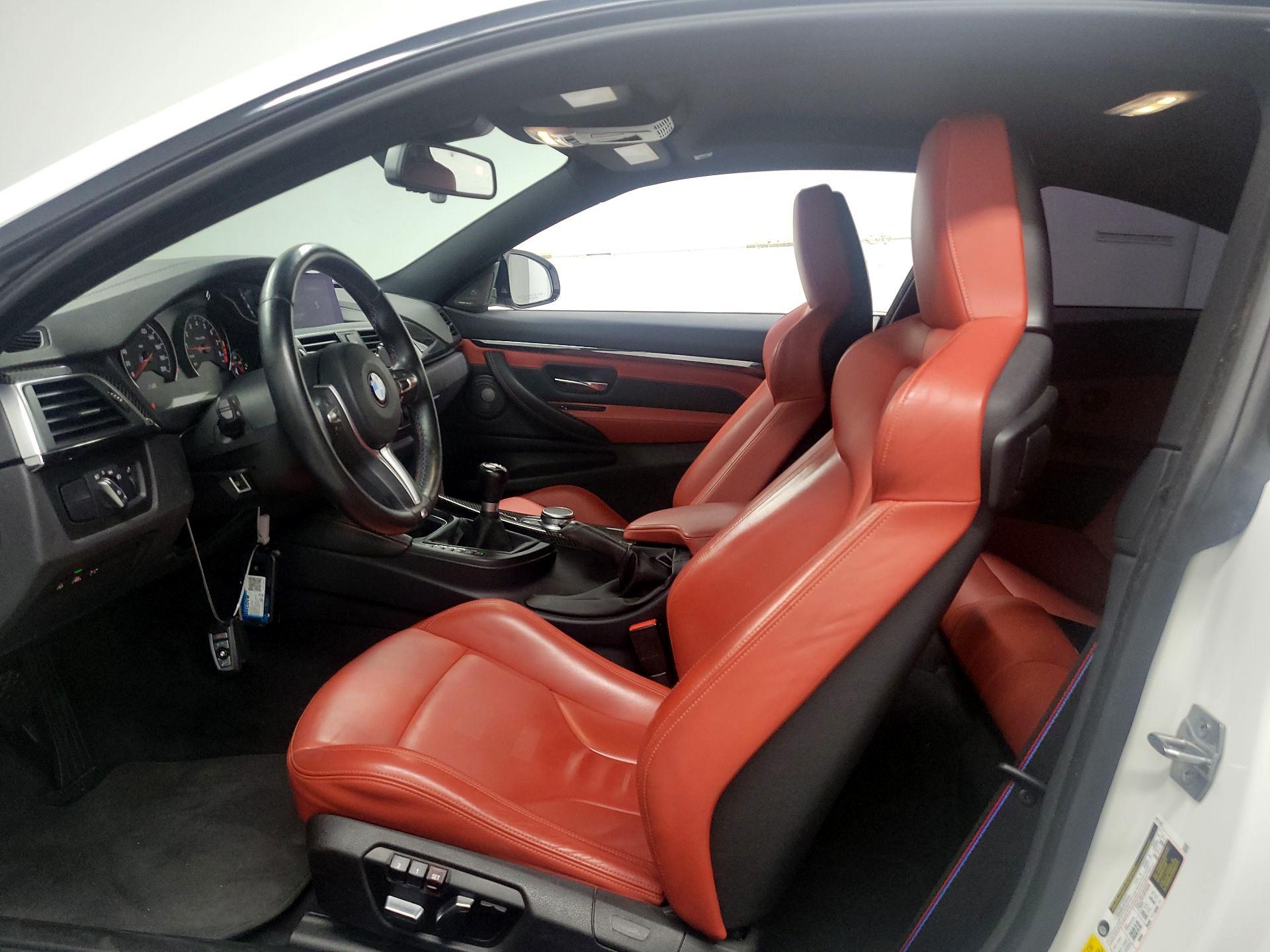 Thumbnail: 2020 BMW M4 - 11