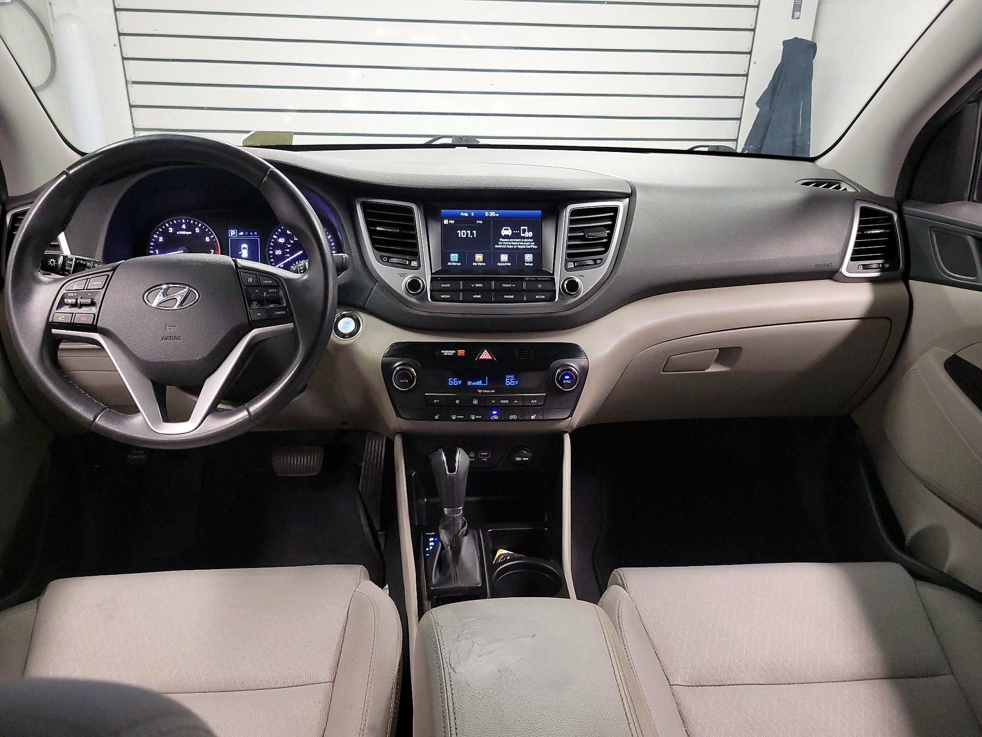 Thumbnail: 2018 Hyundai Tucson - 9