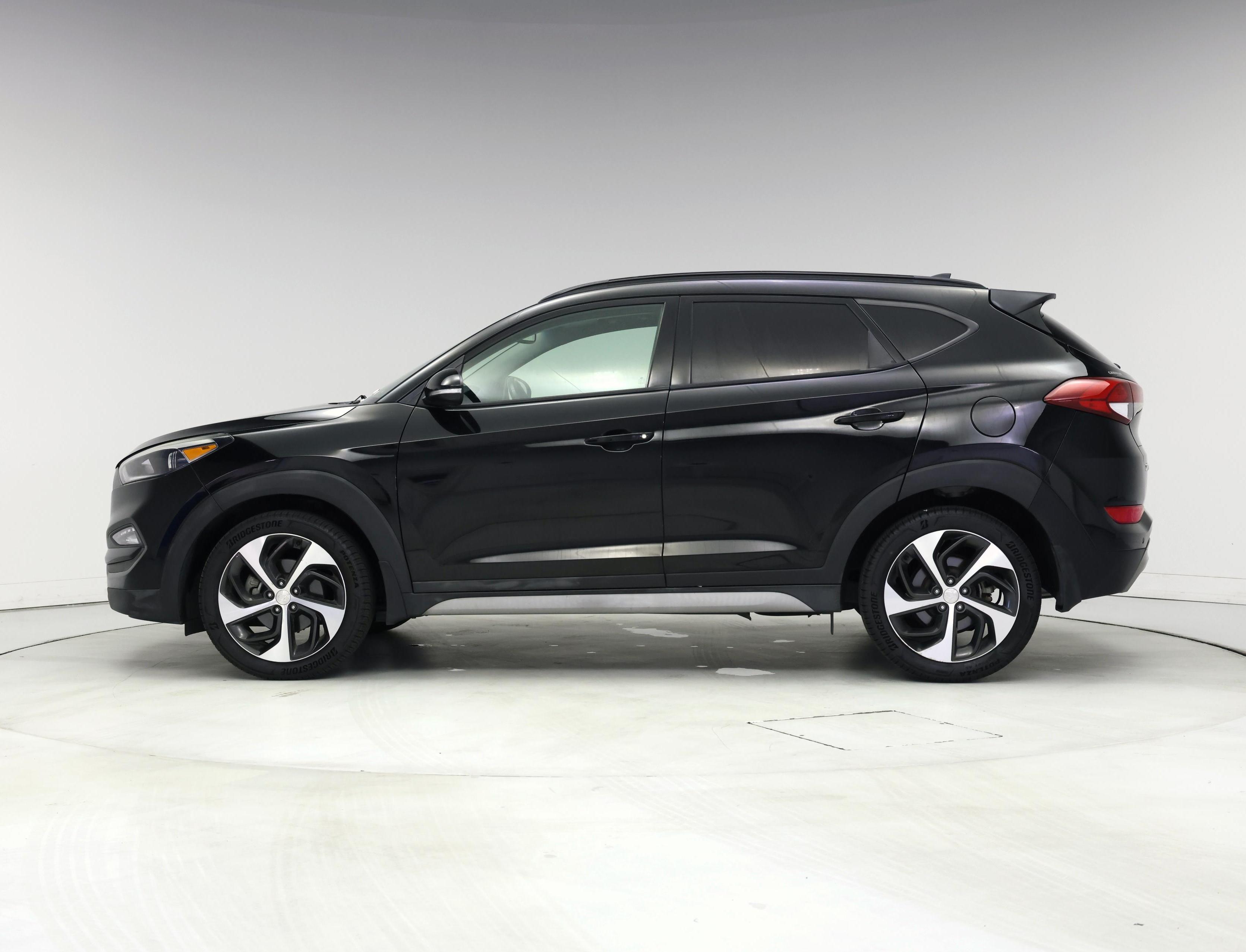 Thumbnail: 2018 Hyundai Tucson - 3