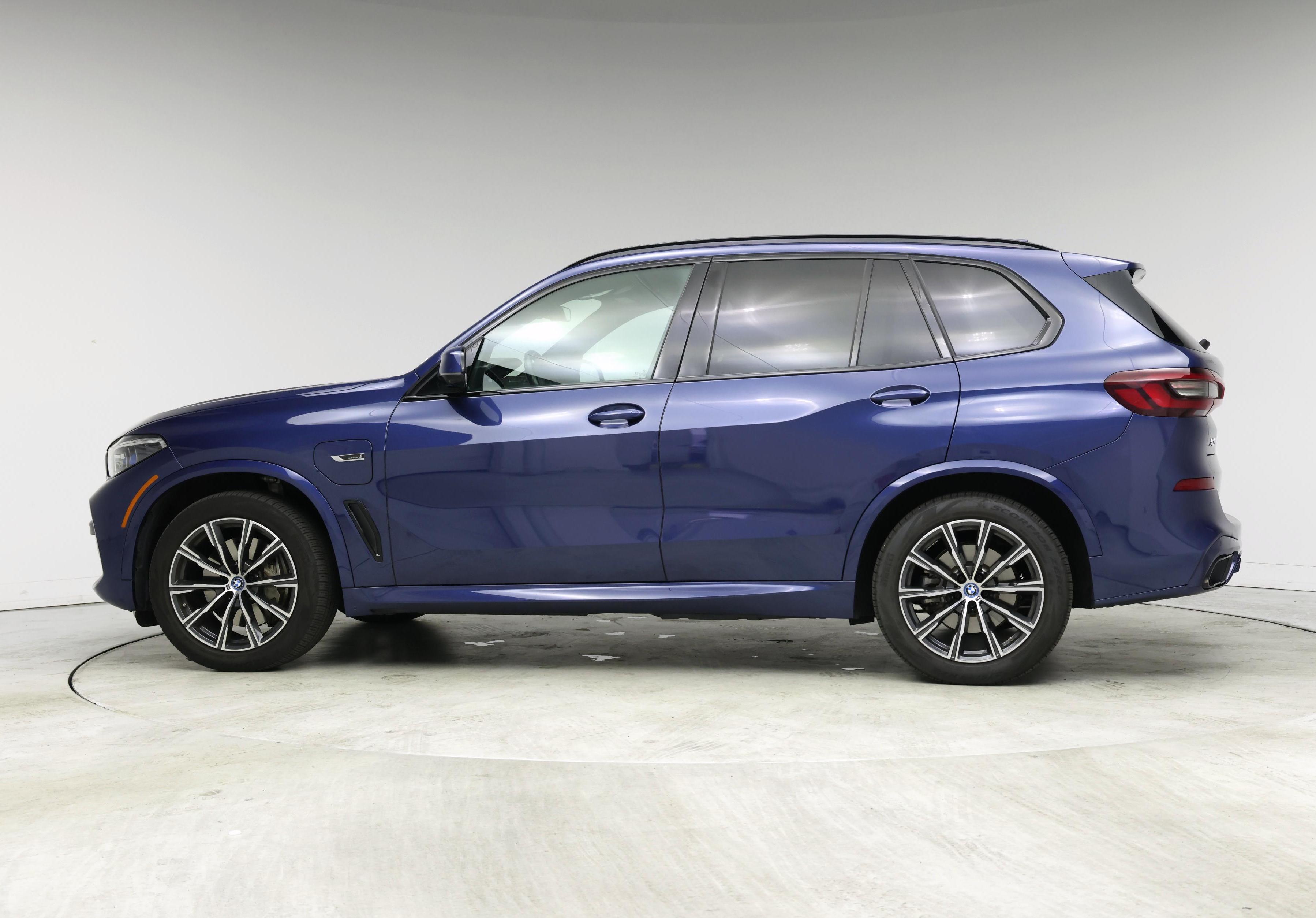 Thumbnail: 2022 BMW X5 - 3
