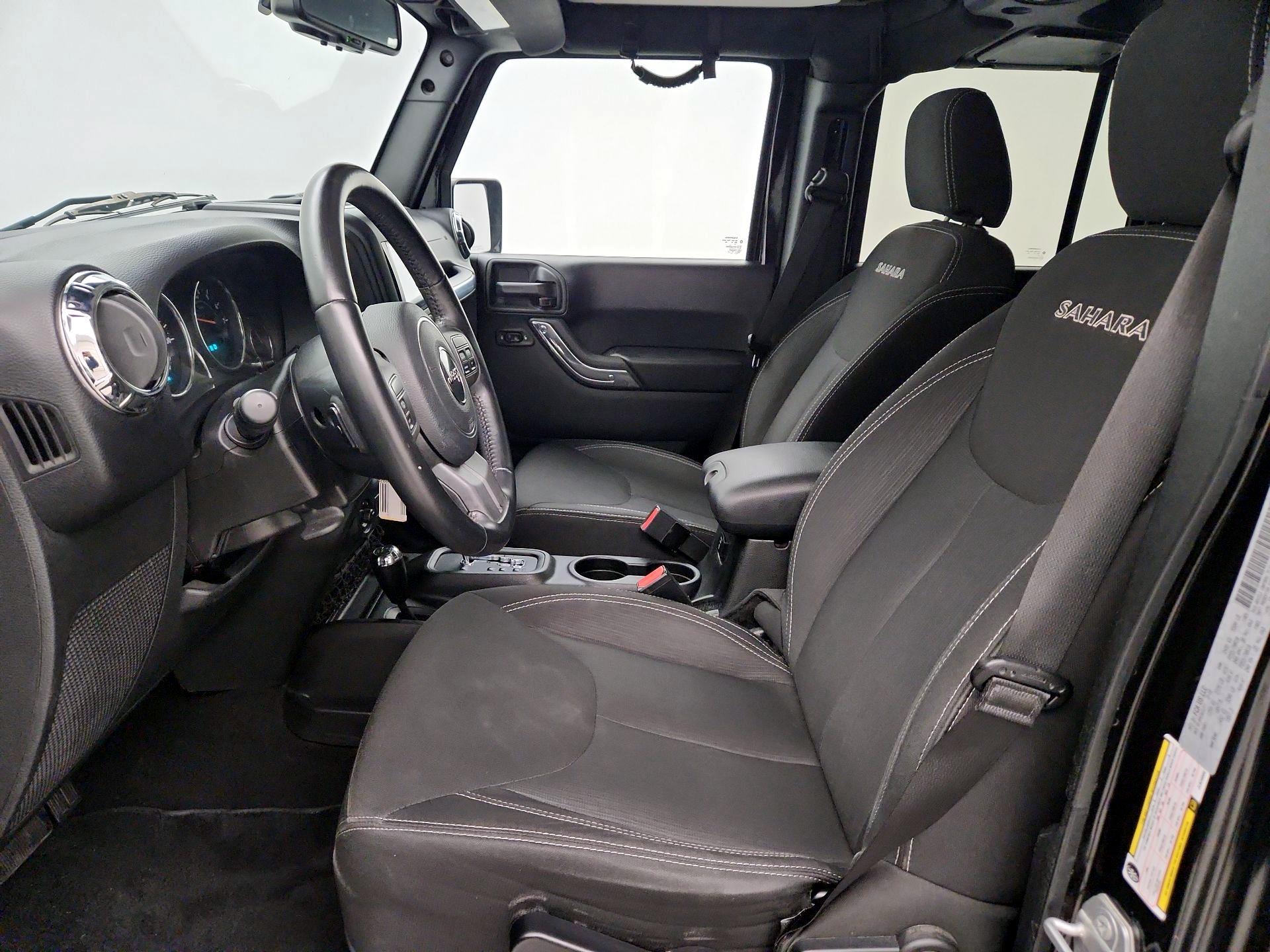 Thumbnail: 2018 Jeep Wrangler - 11