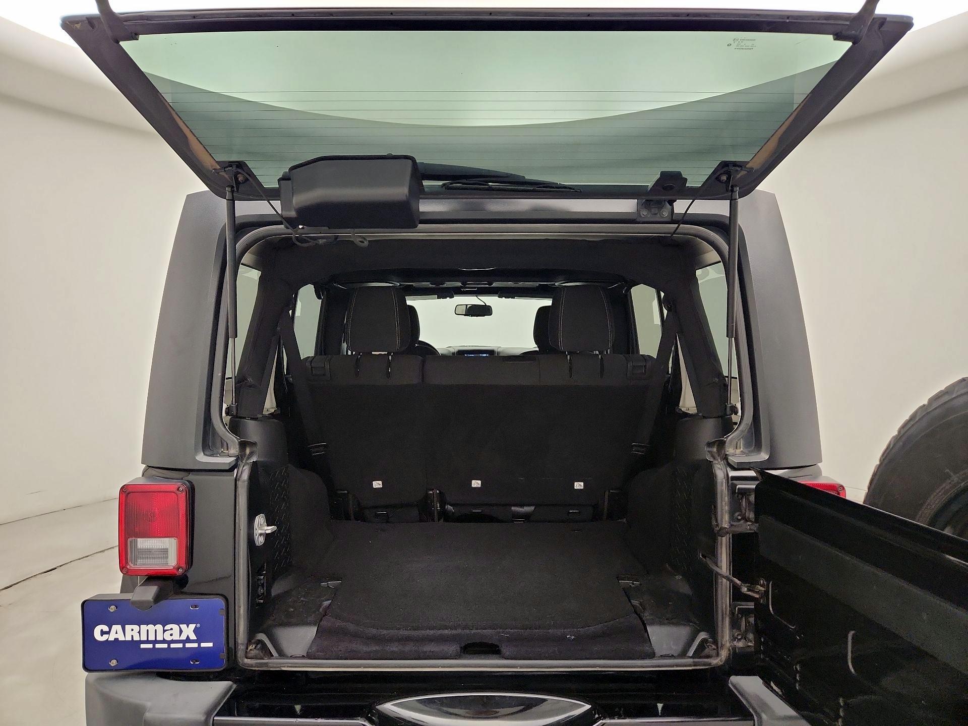 Thumbnail: 2018 Jeep Wrangler - 18