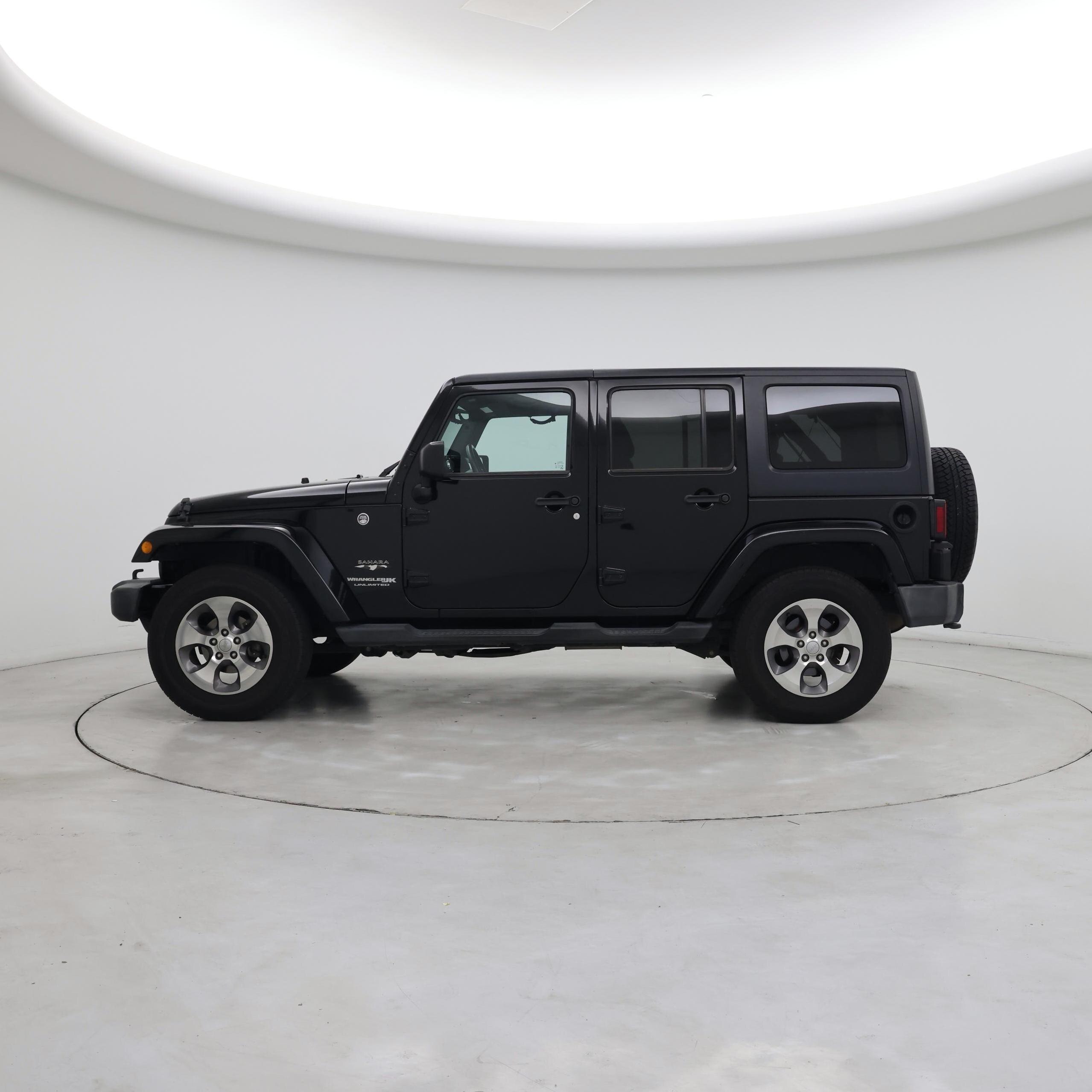 Thumbnail: 2018 Jeep Wrangler - 3