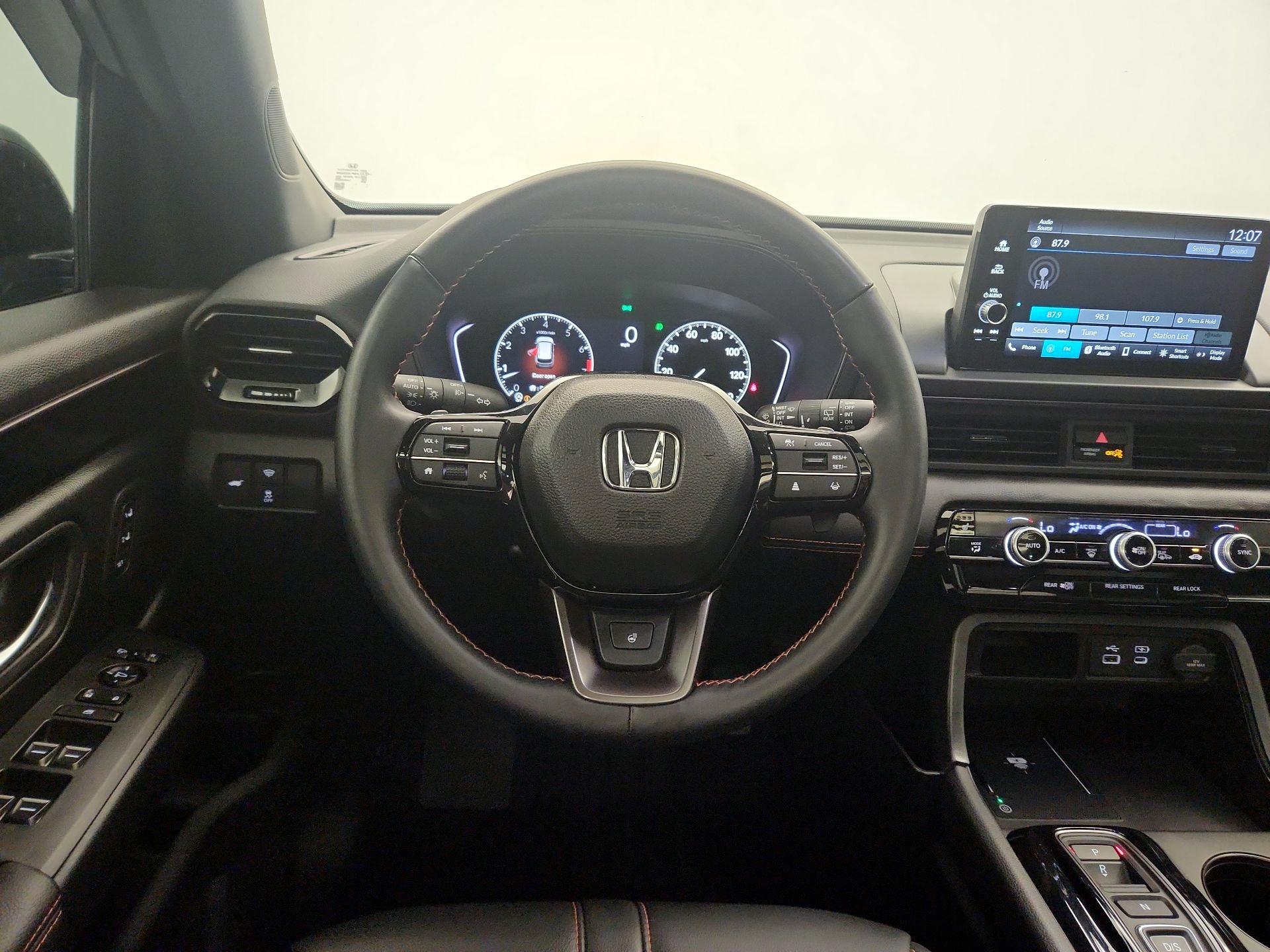 Thumbnail: 2025 Honda Pilot - 10