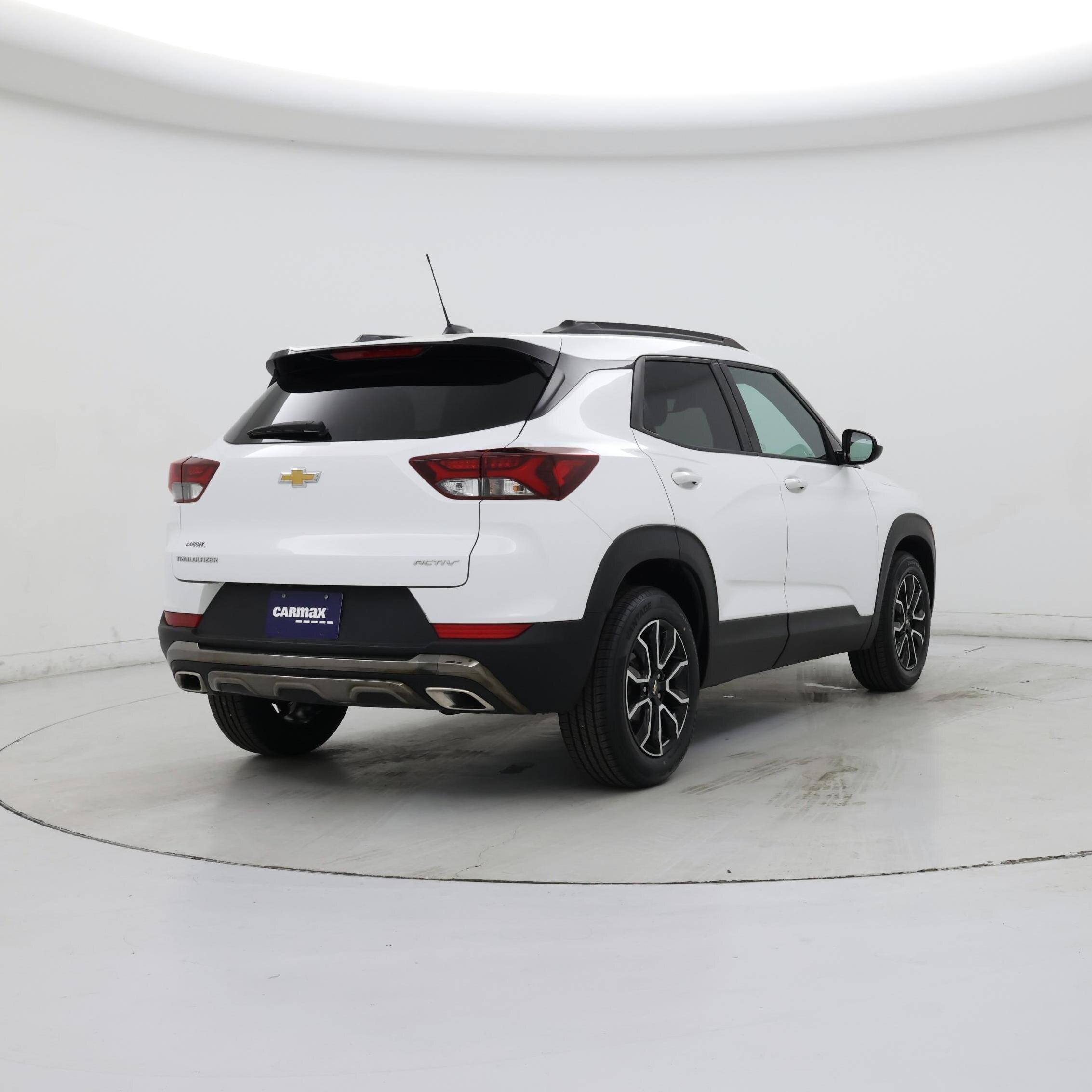 Thumbnail: 2023 Chevrolet TrailBlazer - 8