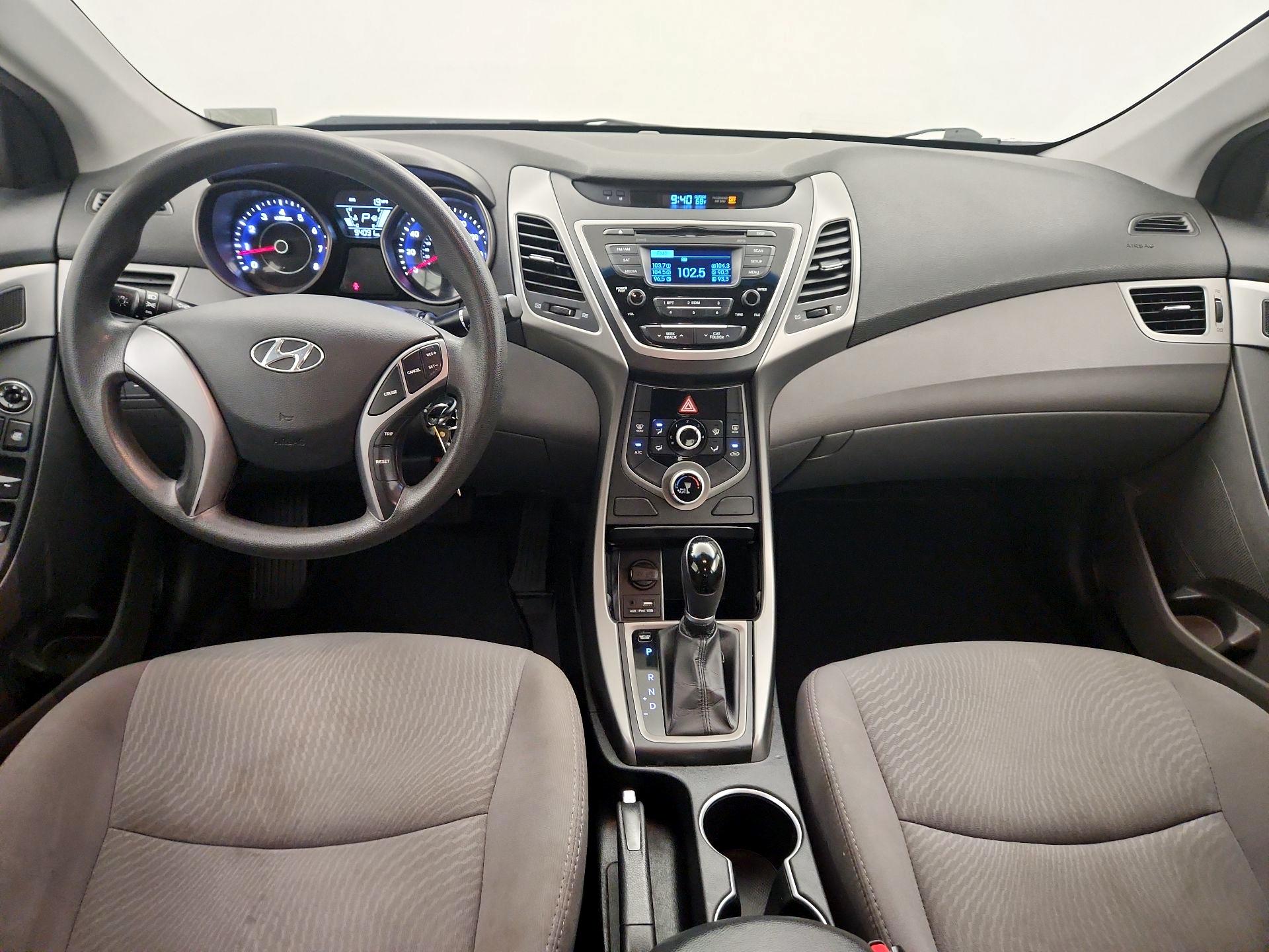 Thumbnail: 2016 Hyundai Elantra - 9
