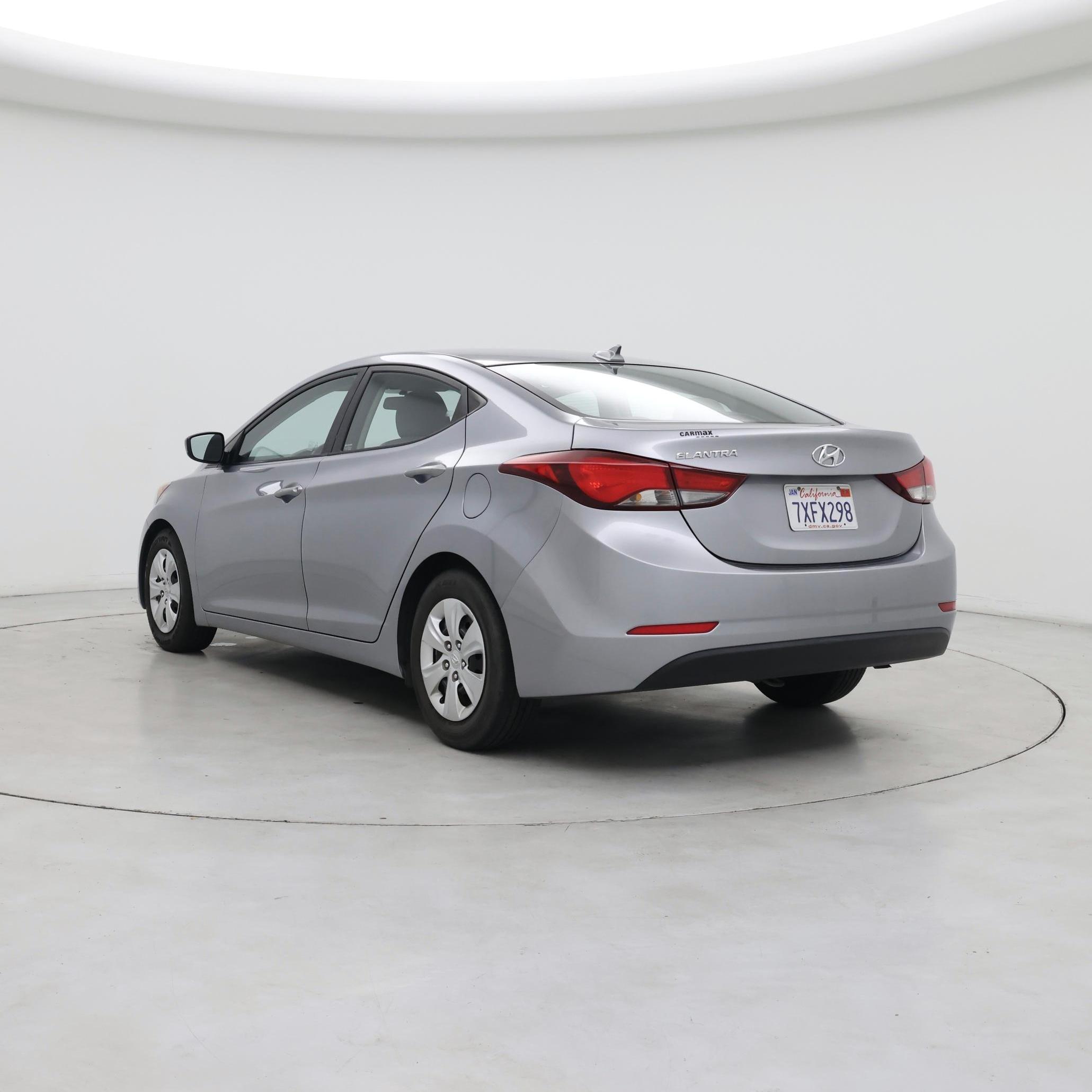 Thumbnail: 2016 Hyundai Elantra - 2