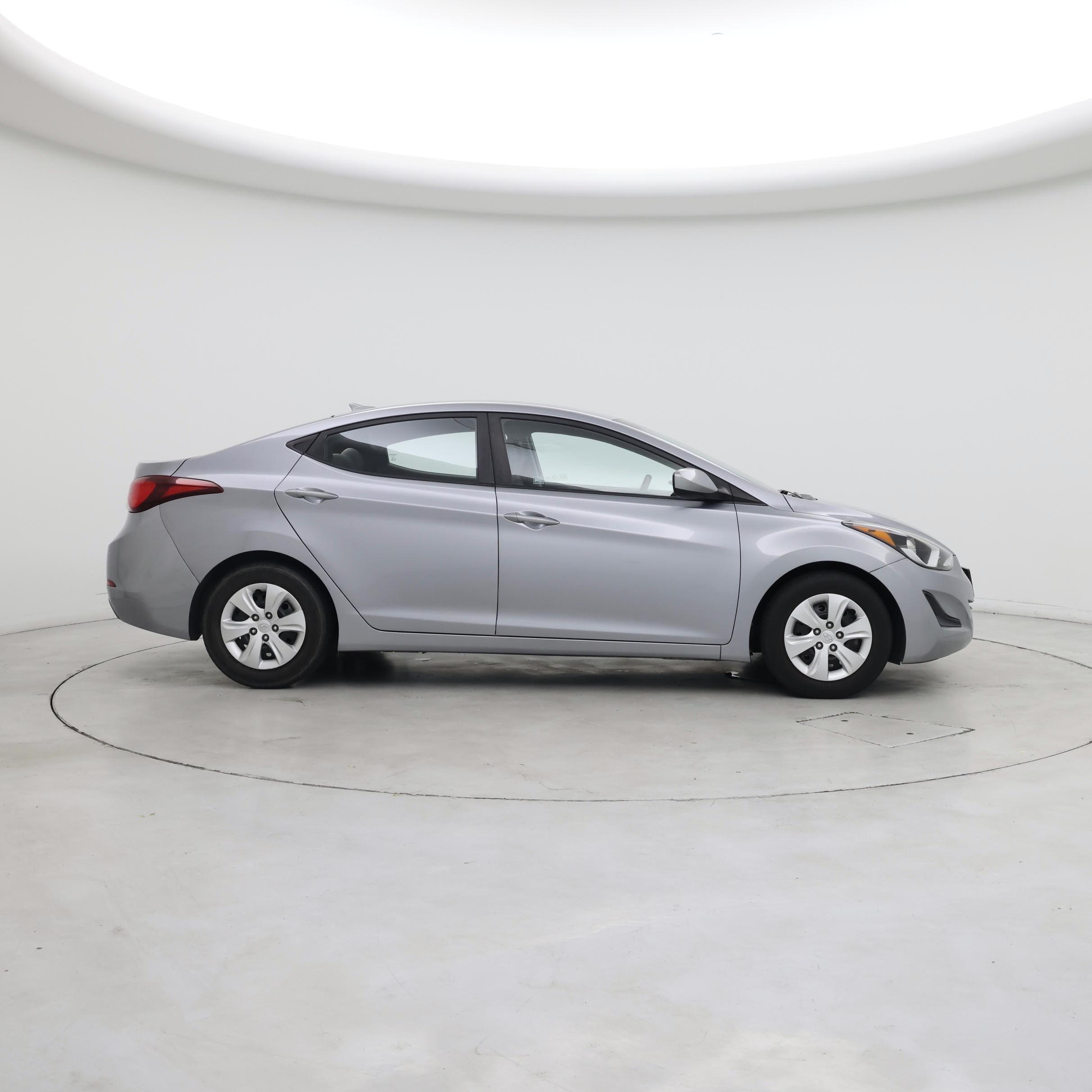 Thumbnail: 2016 Hyundai Elantra - 7