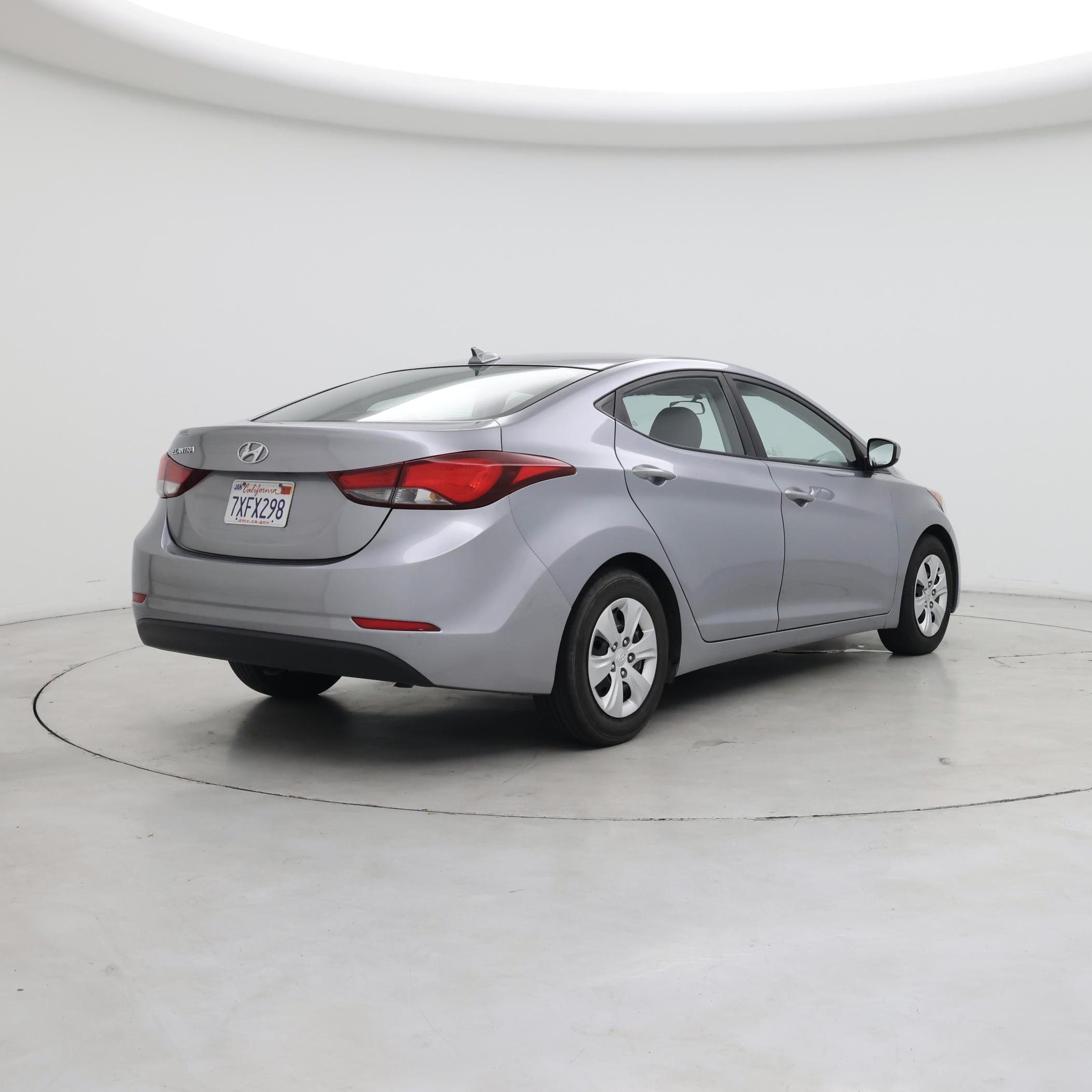 Thumbnail: 2016 Hyundai Elantra - 8