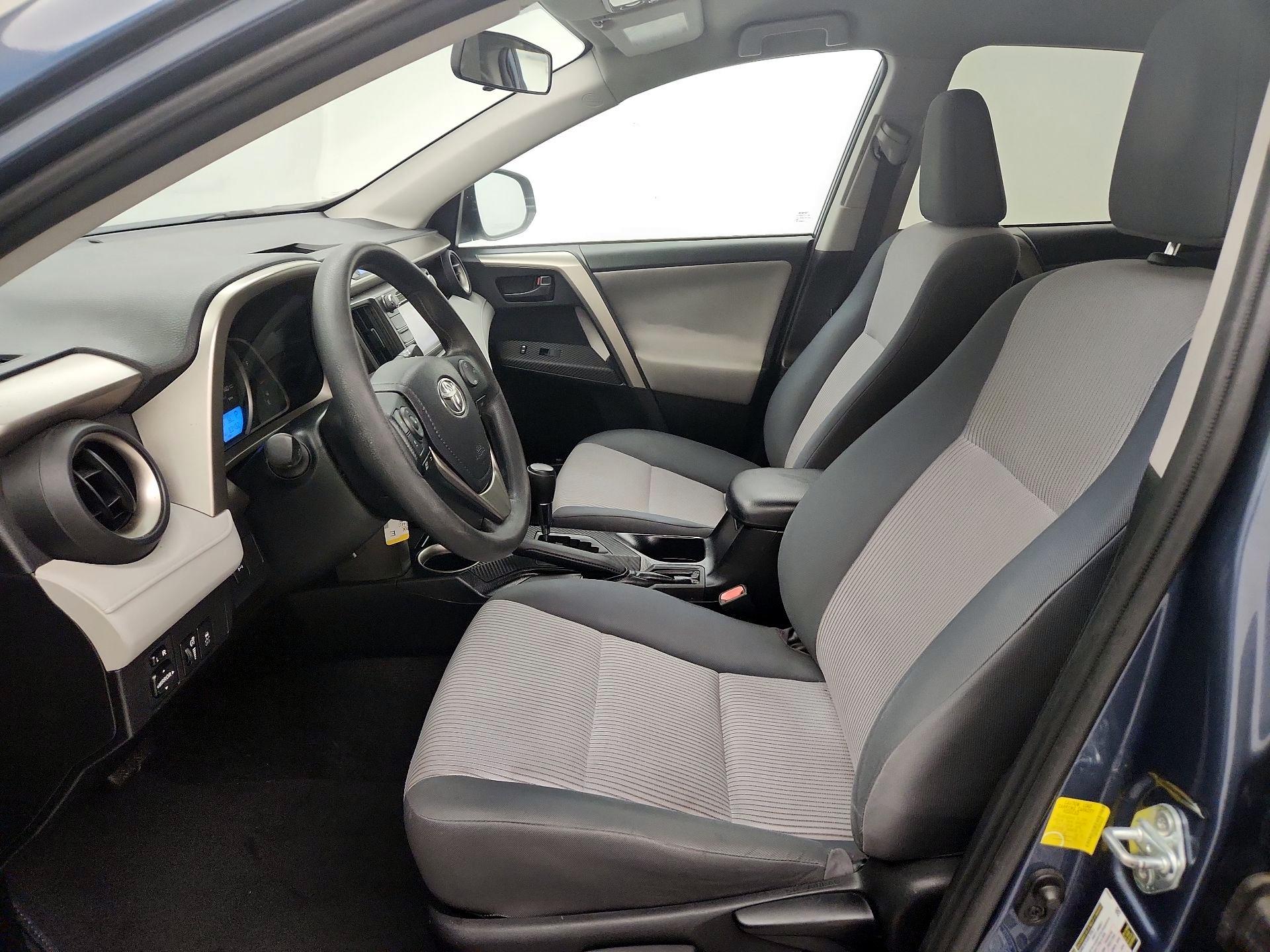 Thumbnail: 2014 Toyota RAV4 - 11