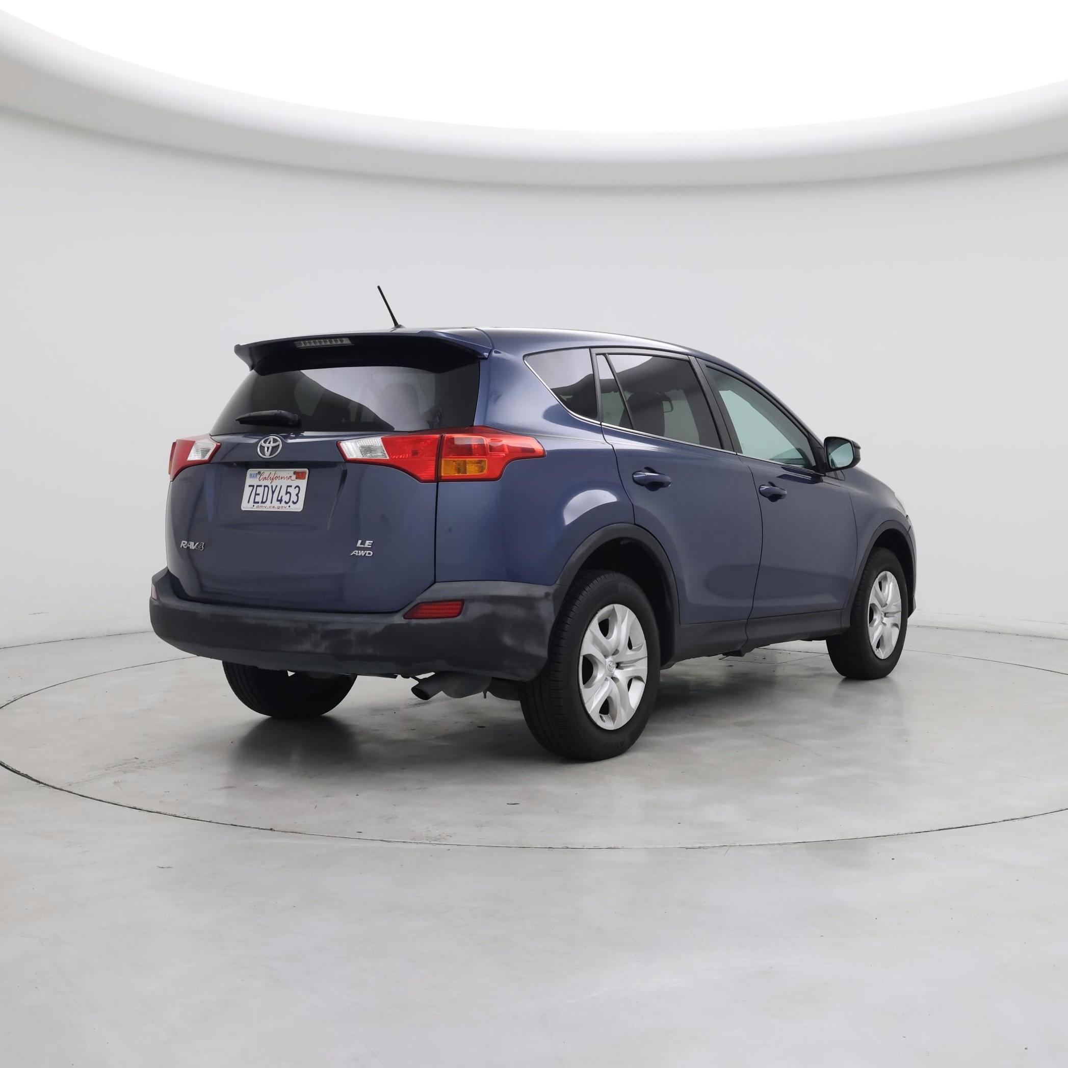Thumbnail: 2014 Toyota RAV4 - 8