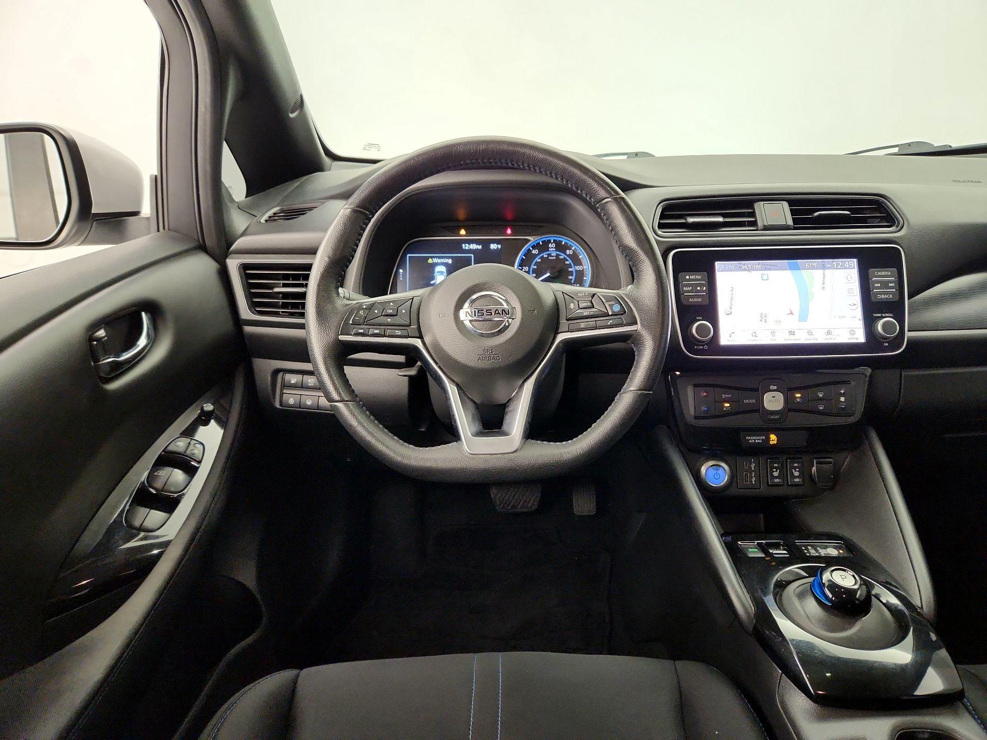 Thumbnail: 2021 Nissan Leaf - 10