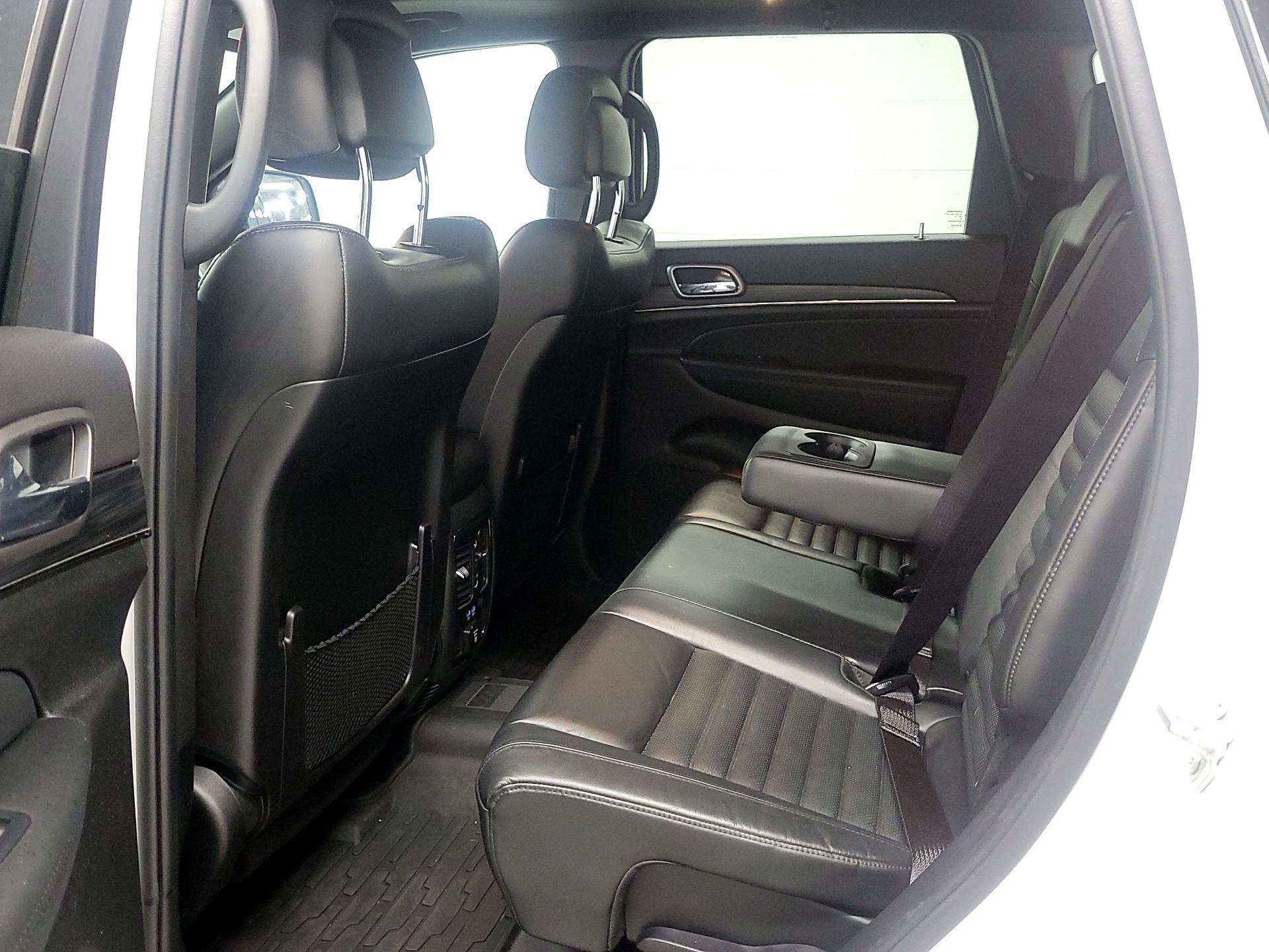 Thumbnail: 2021 Jeep Grand Cherokee - 18