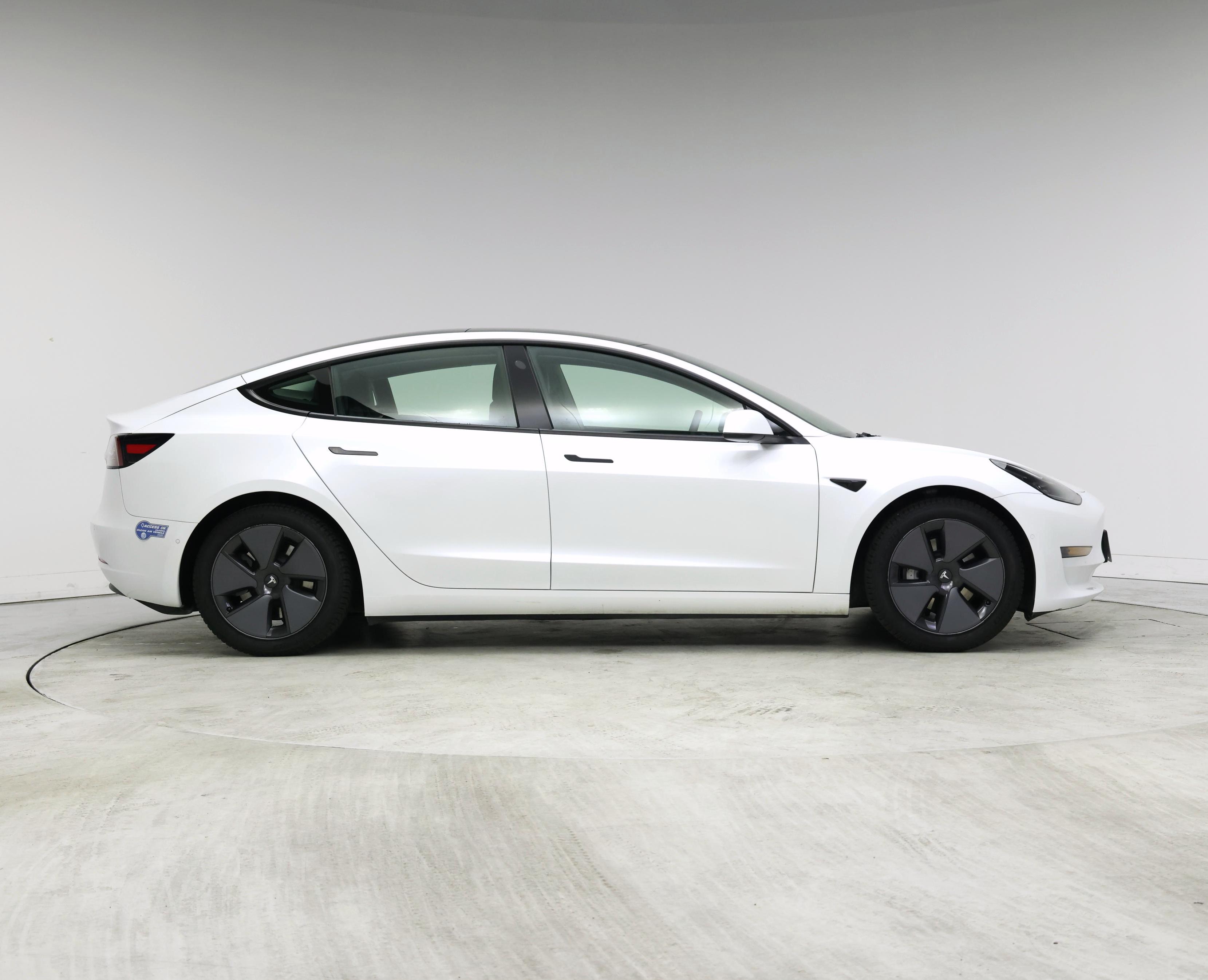 Thumbnail: 2021 Tesla Model 3 - 7
