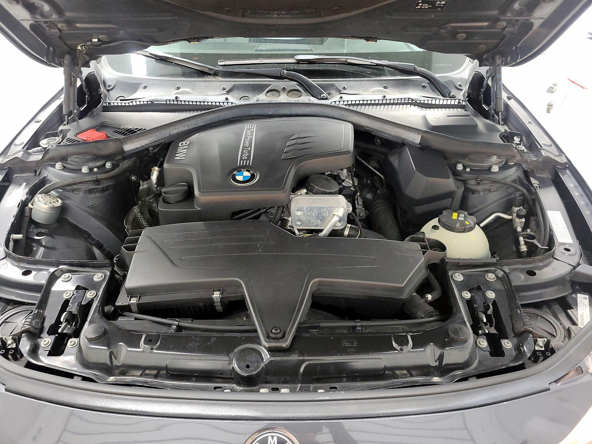 Thumbnail: 2015 BMW 3 Series - 20