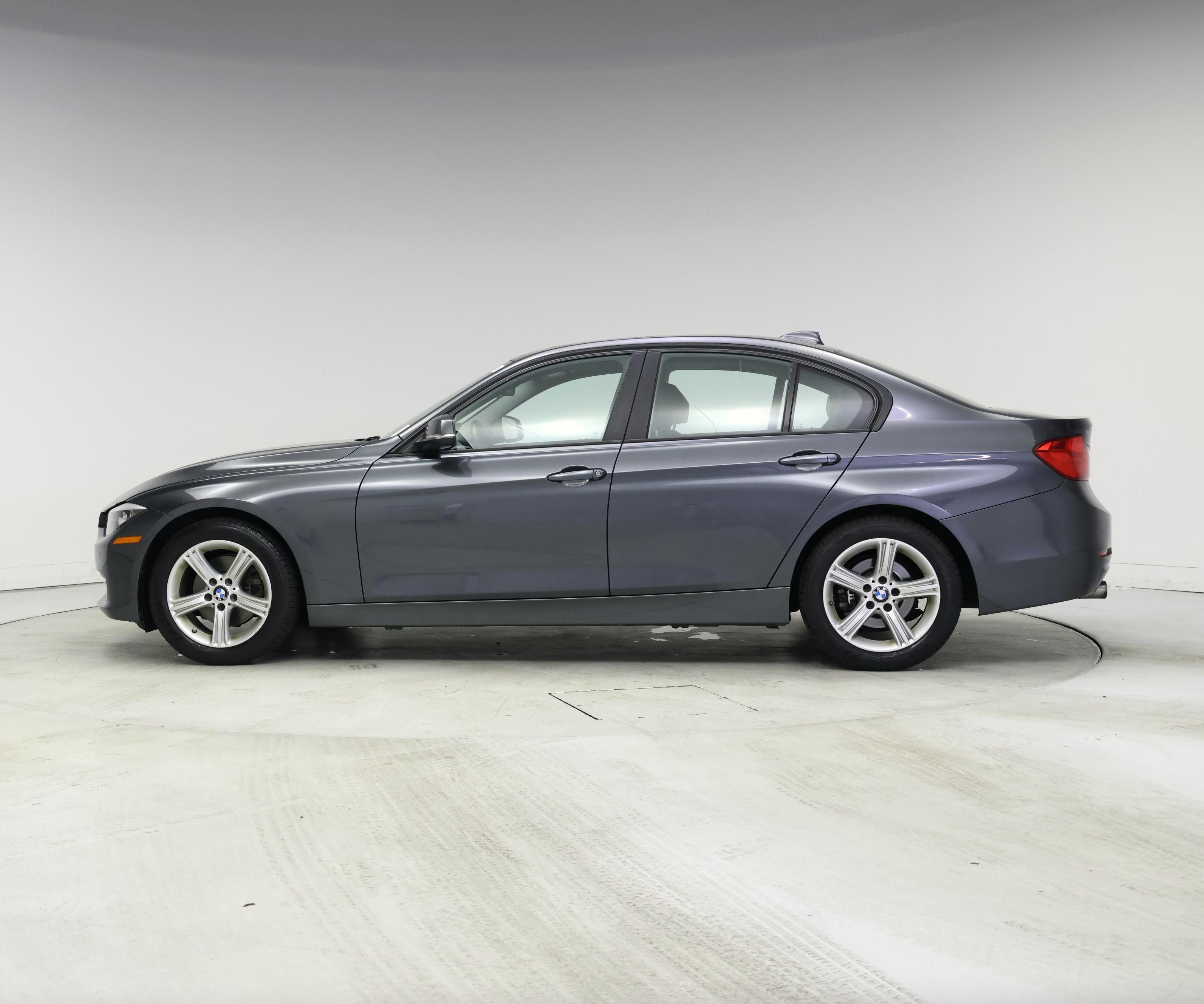 Thumbnail: 2015 BMW 3 Series - 3