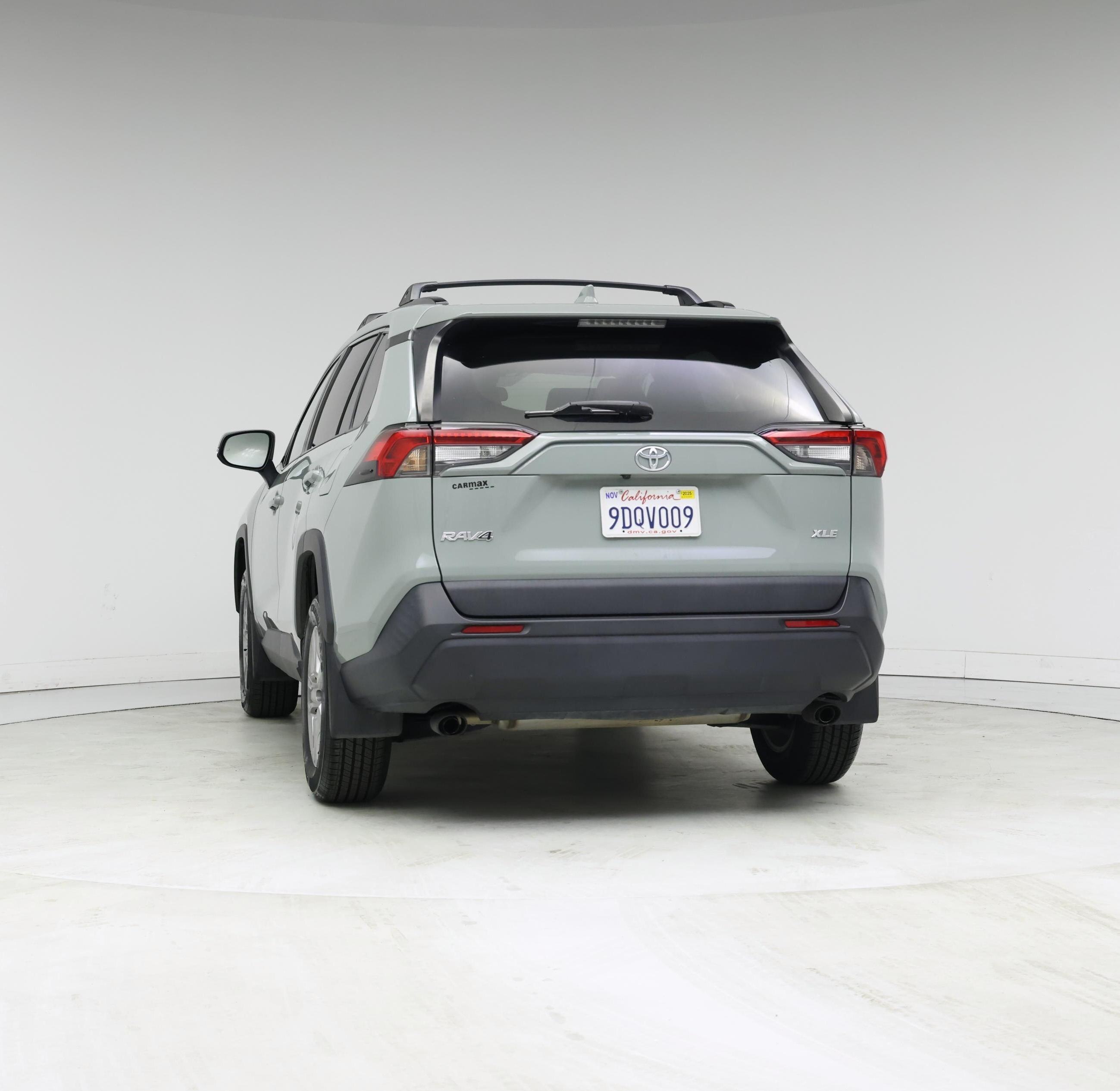 Thumbnail: 2022 Toyota RAV4 - 6