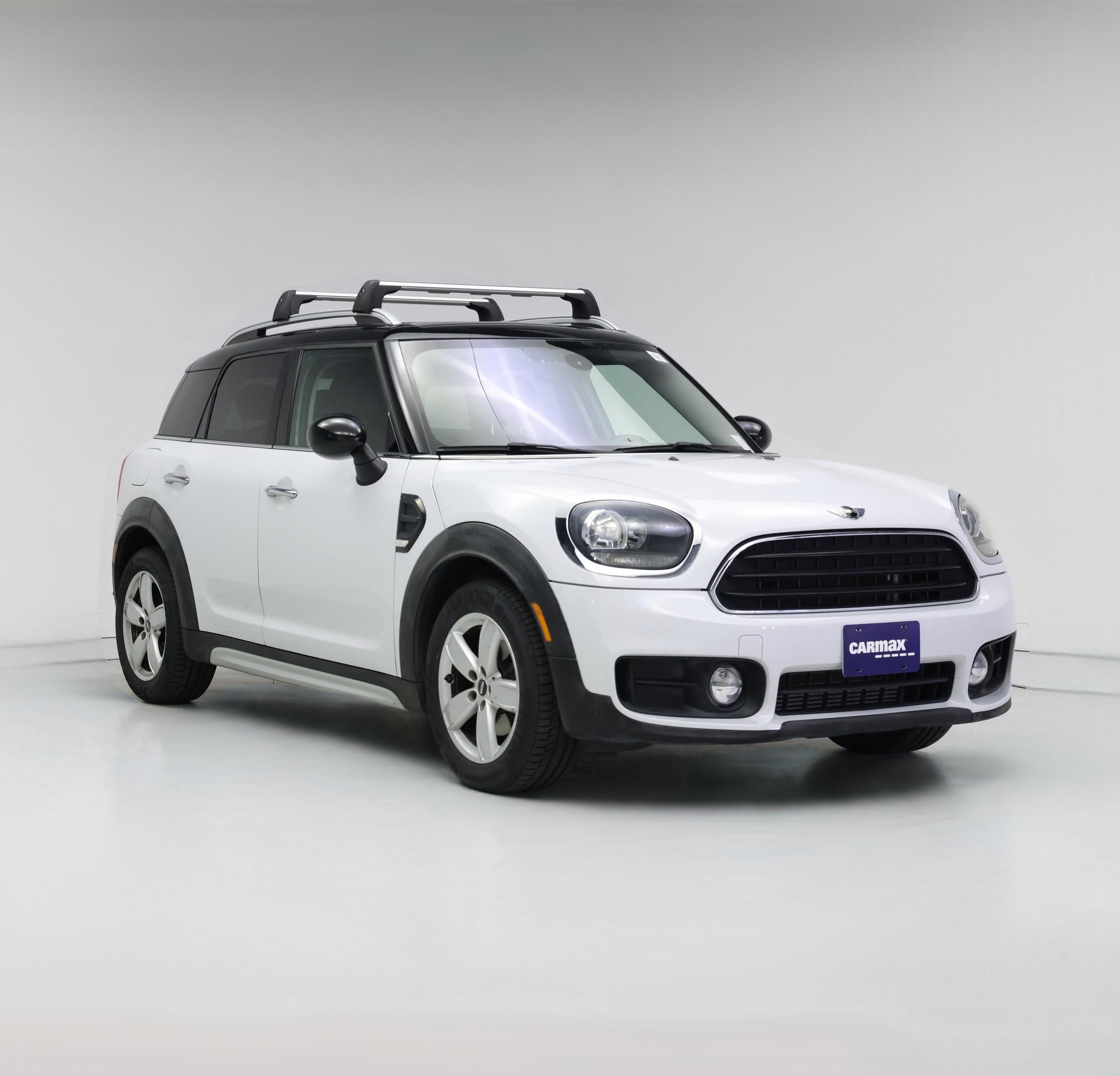 Thumbnail: 2017 MINI Cooper Countryman - 1
