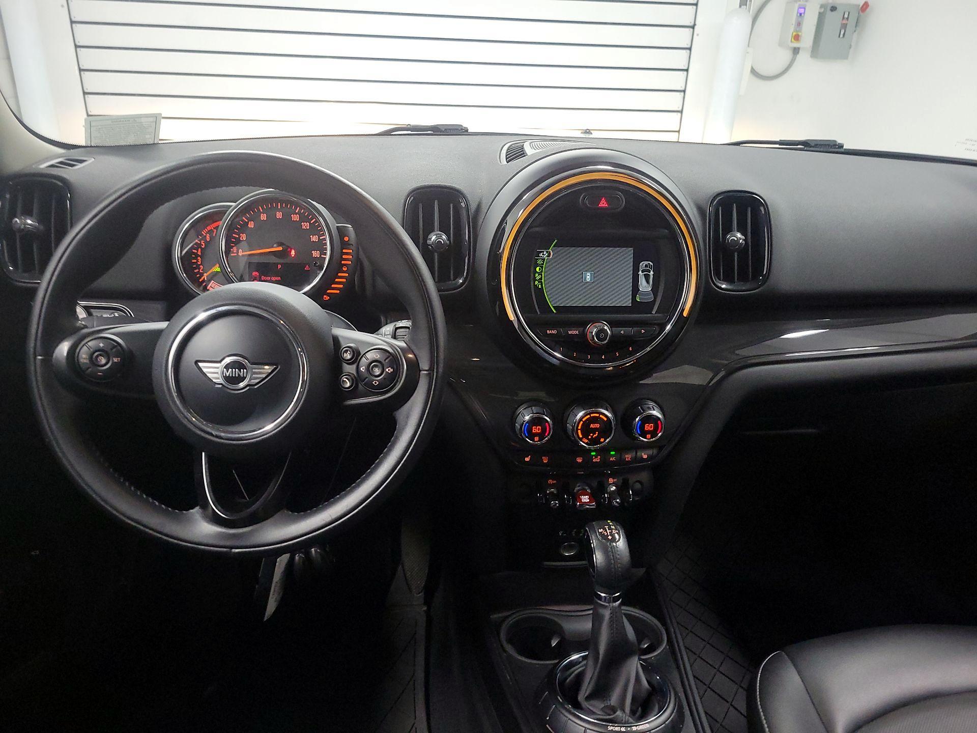Thumbnail: 2017 MINI Cooper Countryman - 9