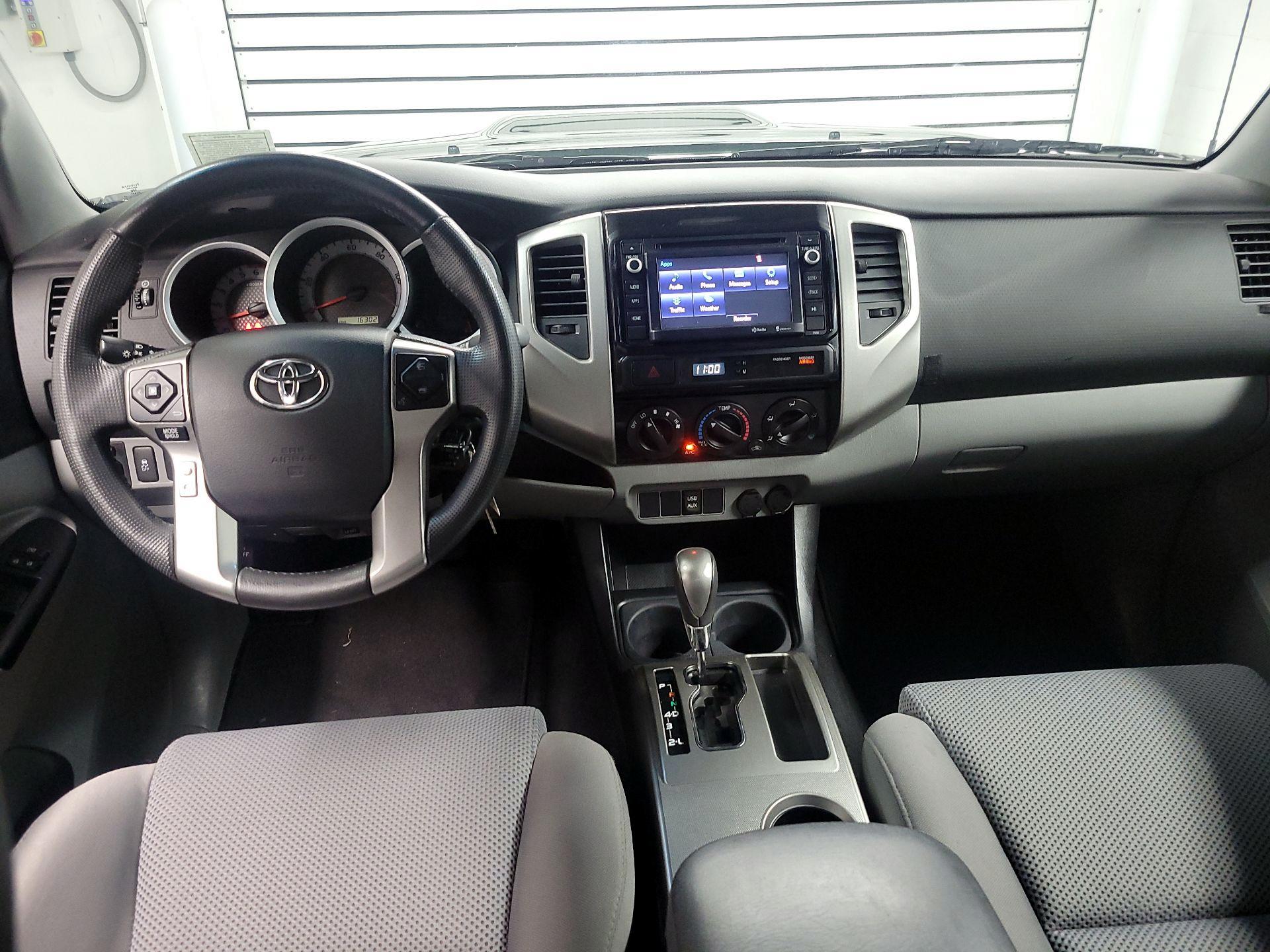 Thumbnail: 2014 Toyota Tacoma - 9