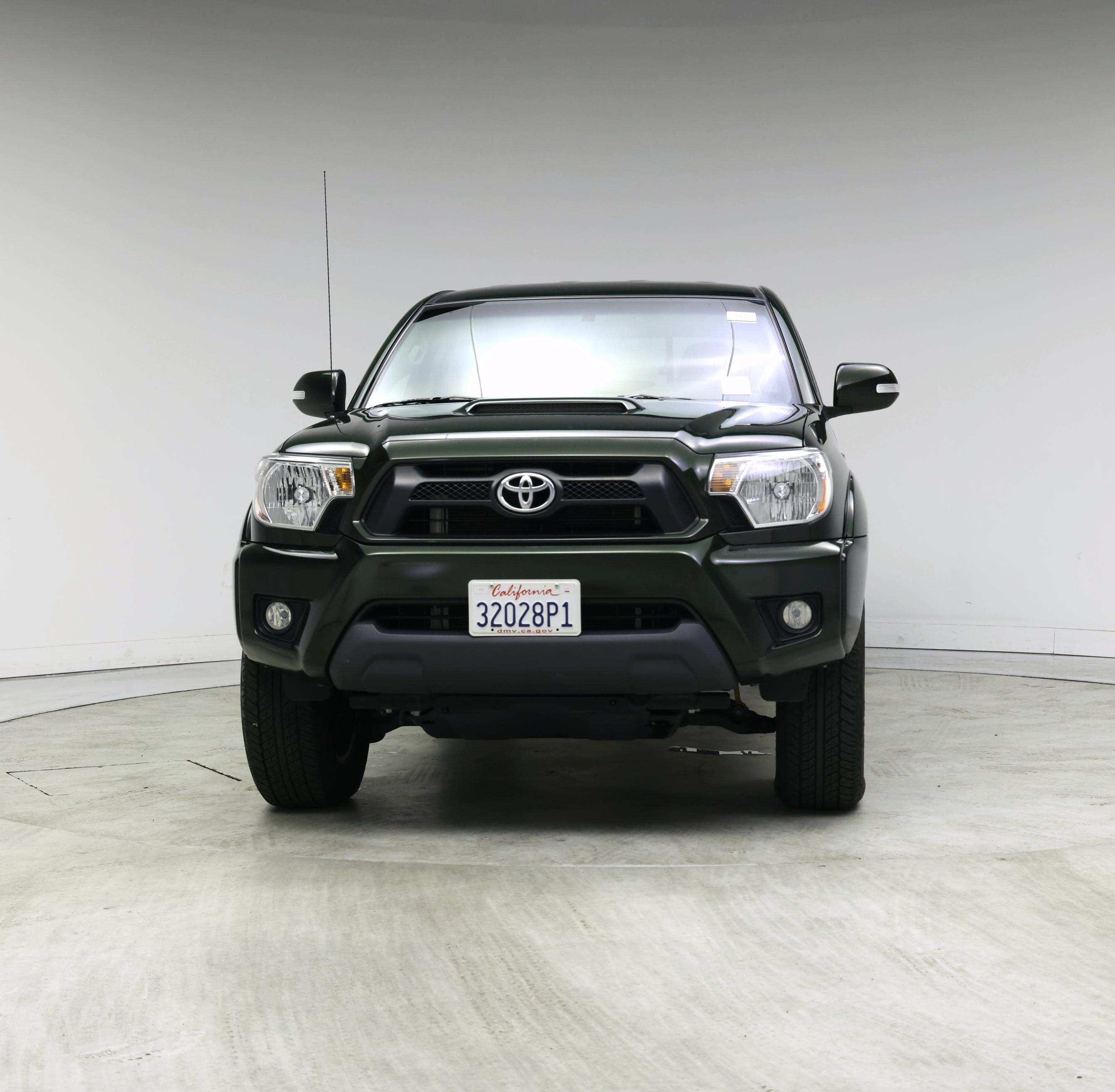Thumbnail: 2014 Toyota Tacoma - 4